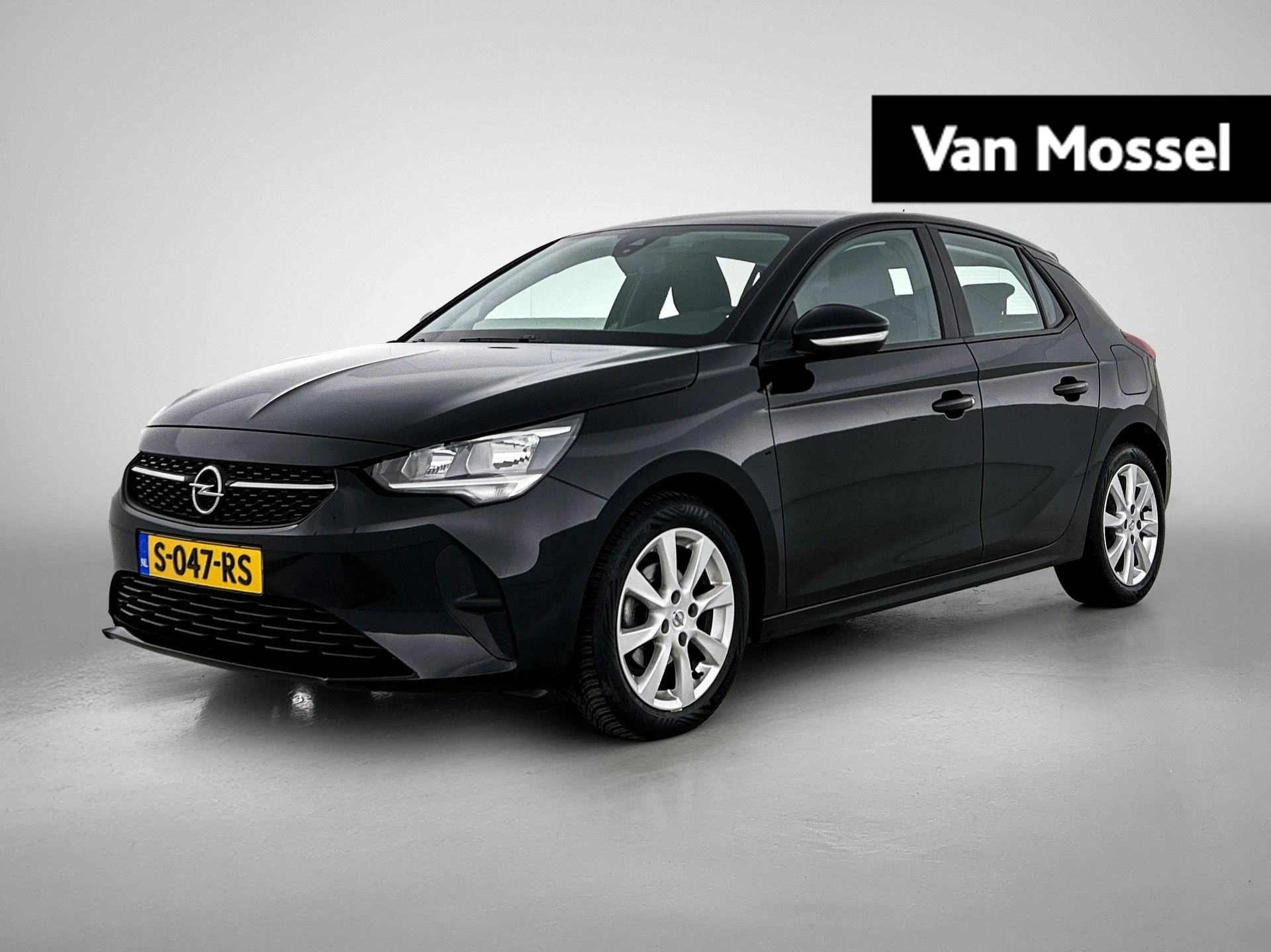 Opel Corsa met kenteken S-047-RS – autofoto 2