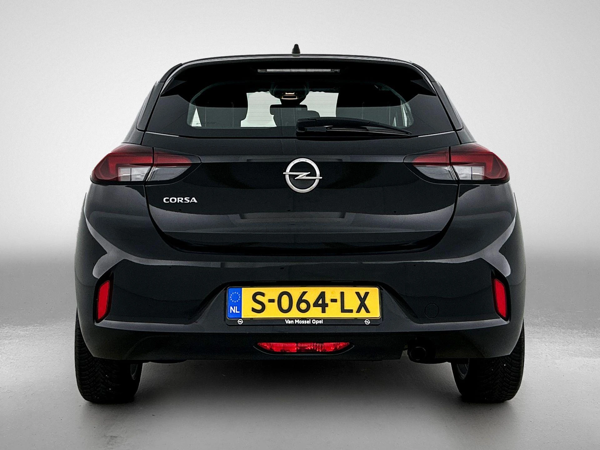Opel Corsa met kenteken S-064-LX – autofoto 5