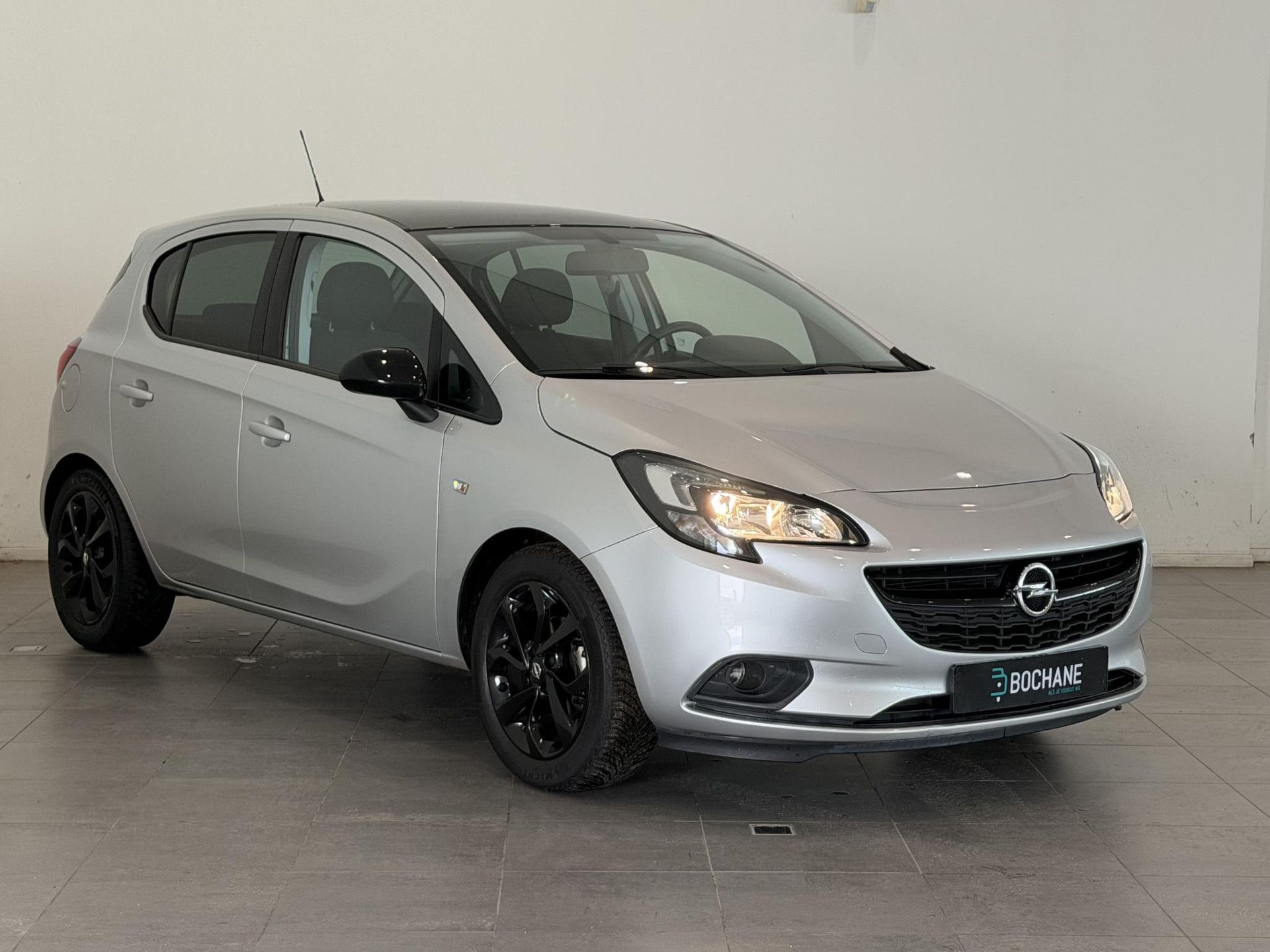 Opel Corsa met kenteken XD-888-D – detailfoto