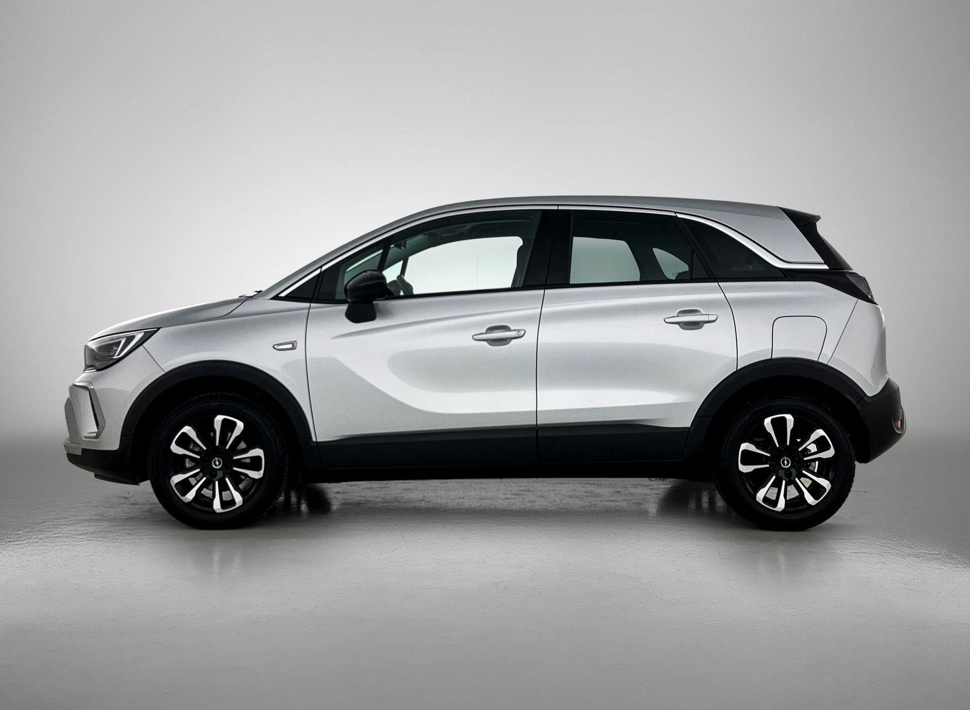 Opel Crossland met kenteken KLF-71-Z – autofoto 4