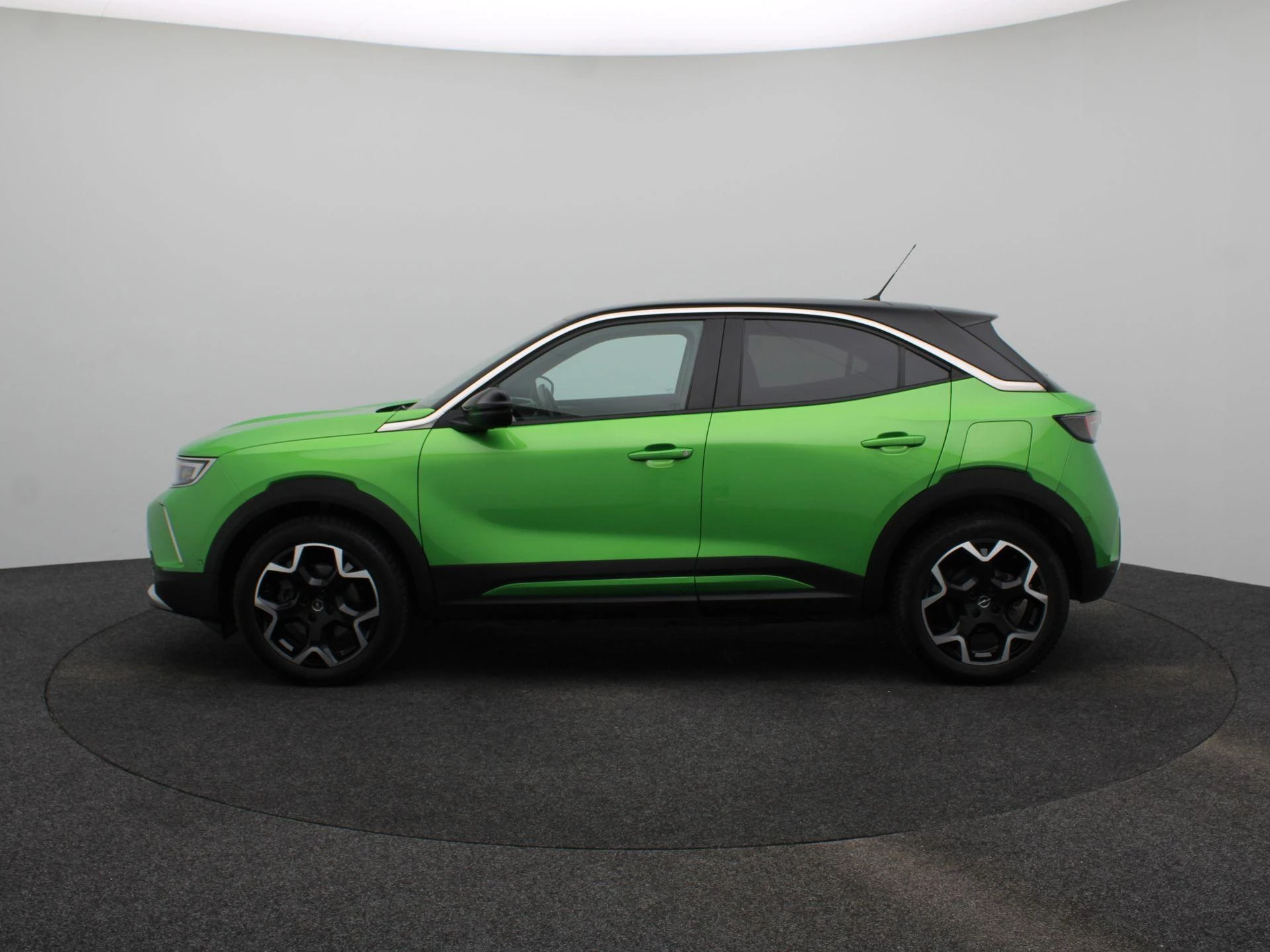 Opel Mokka-e – autofoto 5