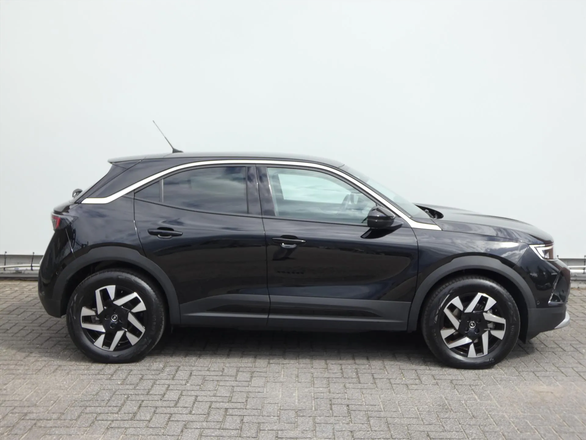 Opel Mokka-e met kenteken GDH-41-L – dashboard