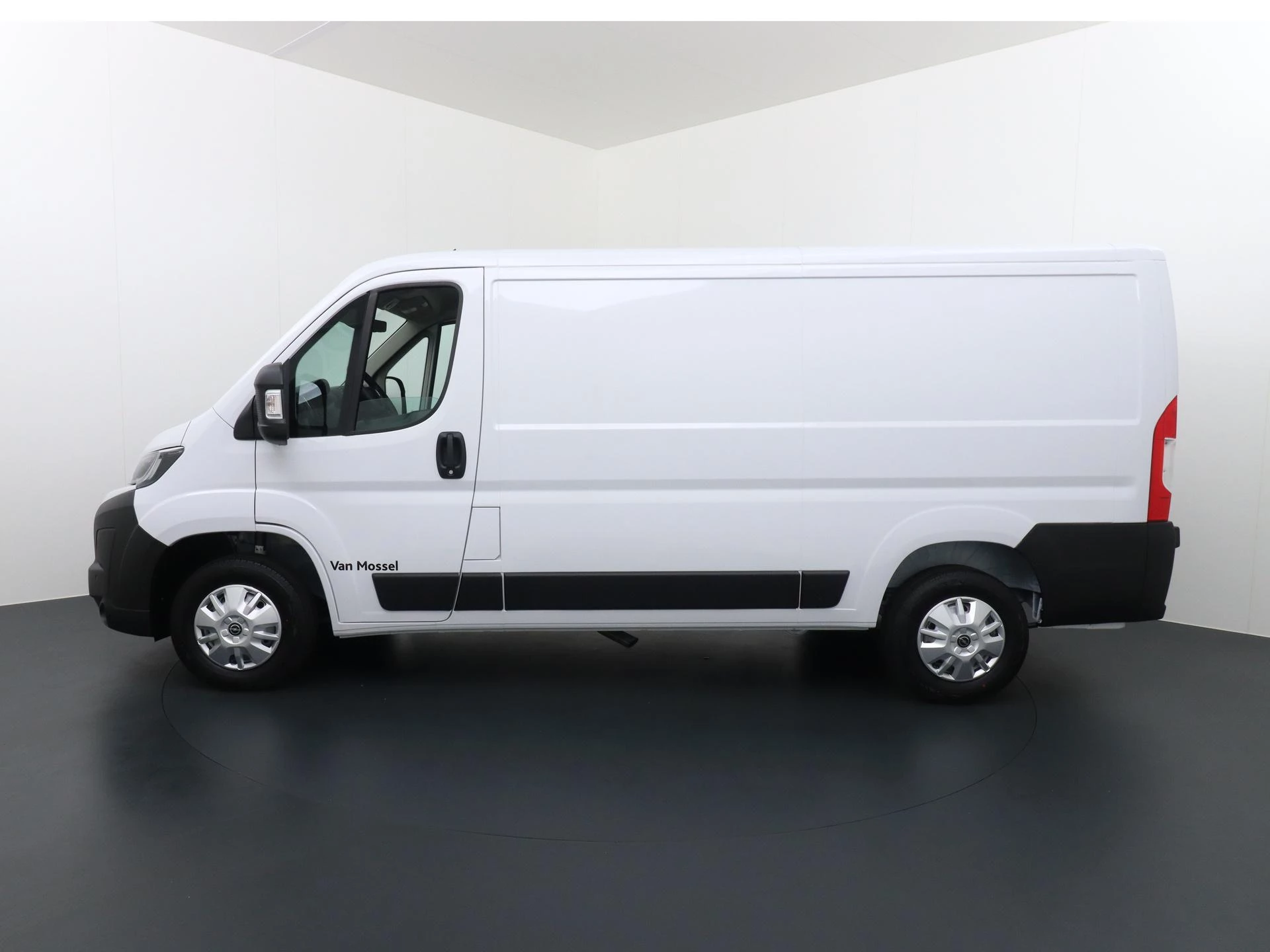 Opel Movano – autofoto 3