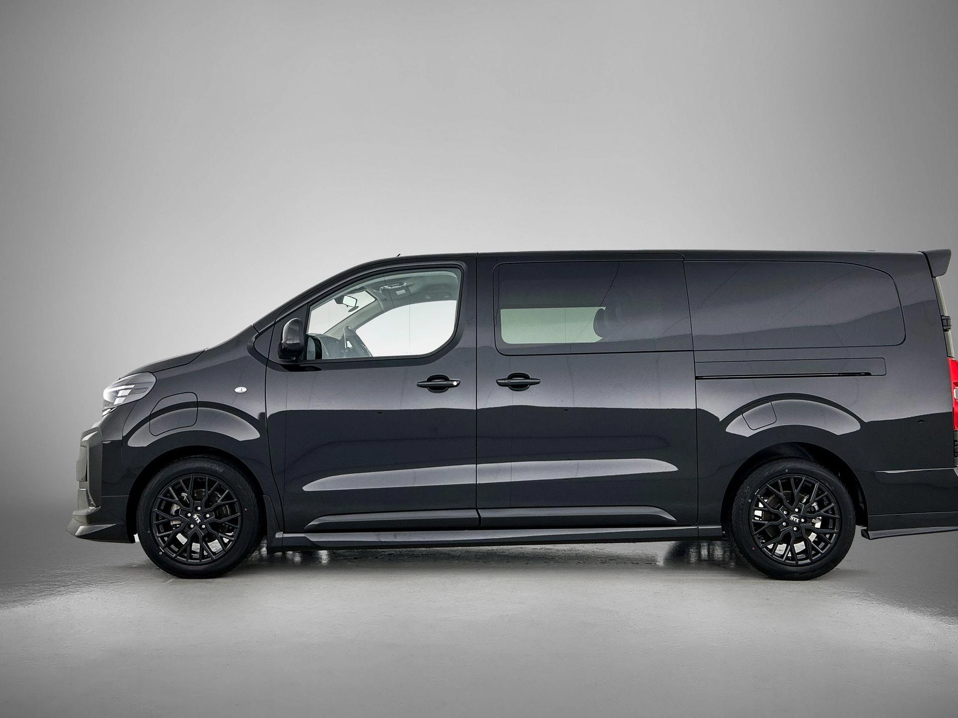 Opel Vivaro-e – autofoto 4