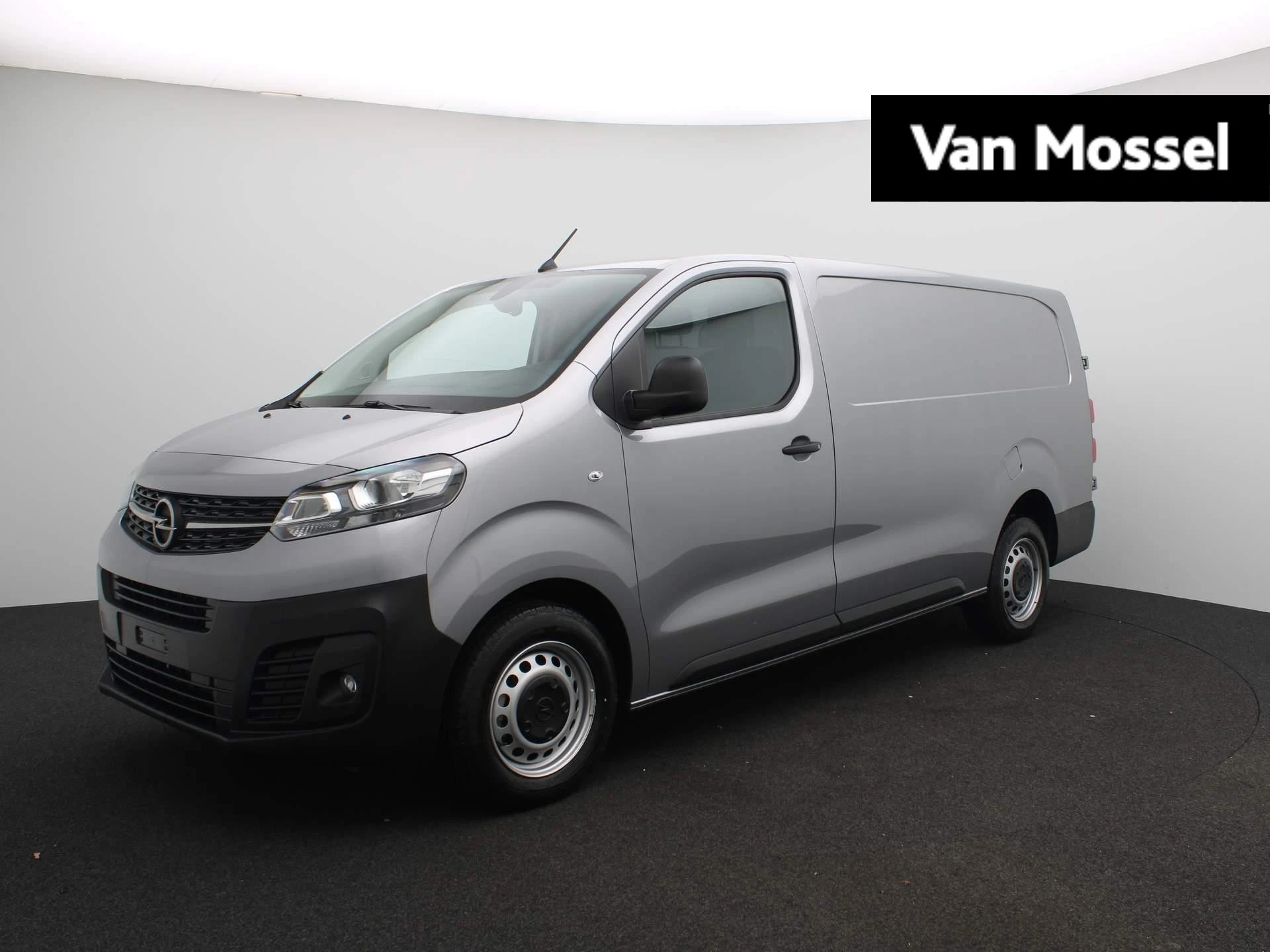 Opel Vivaro – autofoto 2