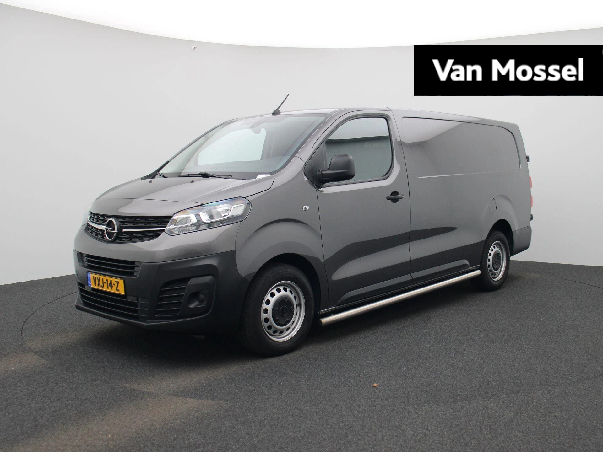 Opel Vivaro – autofoto 2