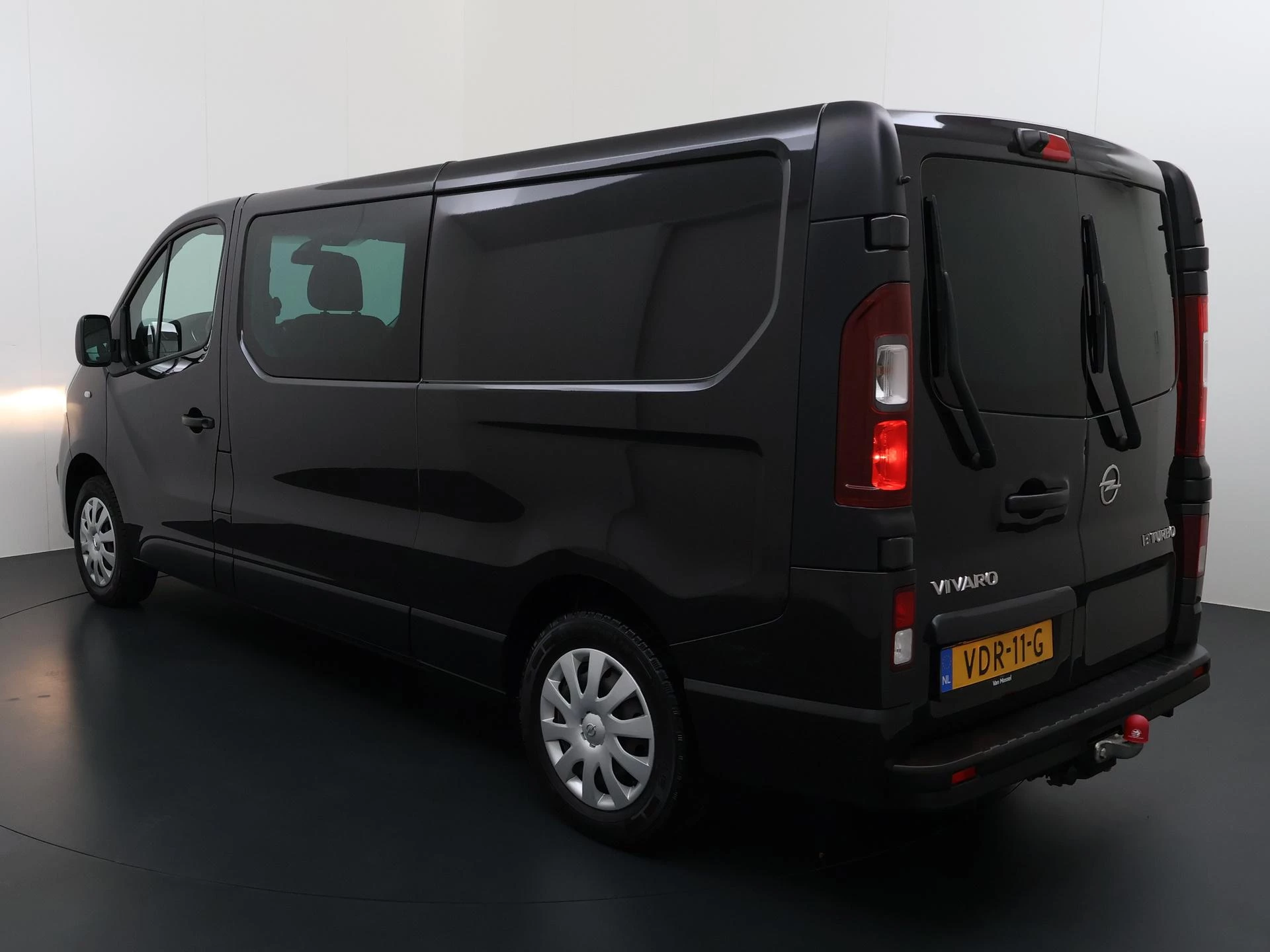 Opel Vivaro met kenteken 70100 – autofoto 4