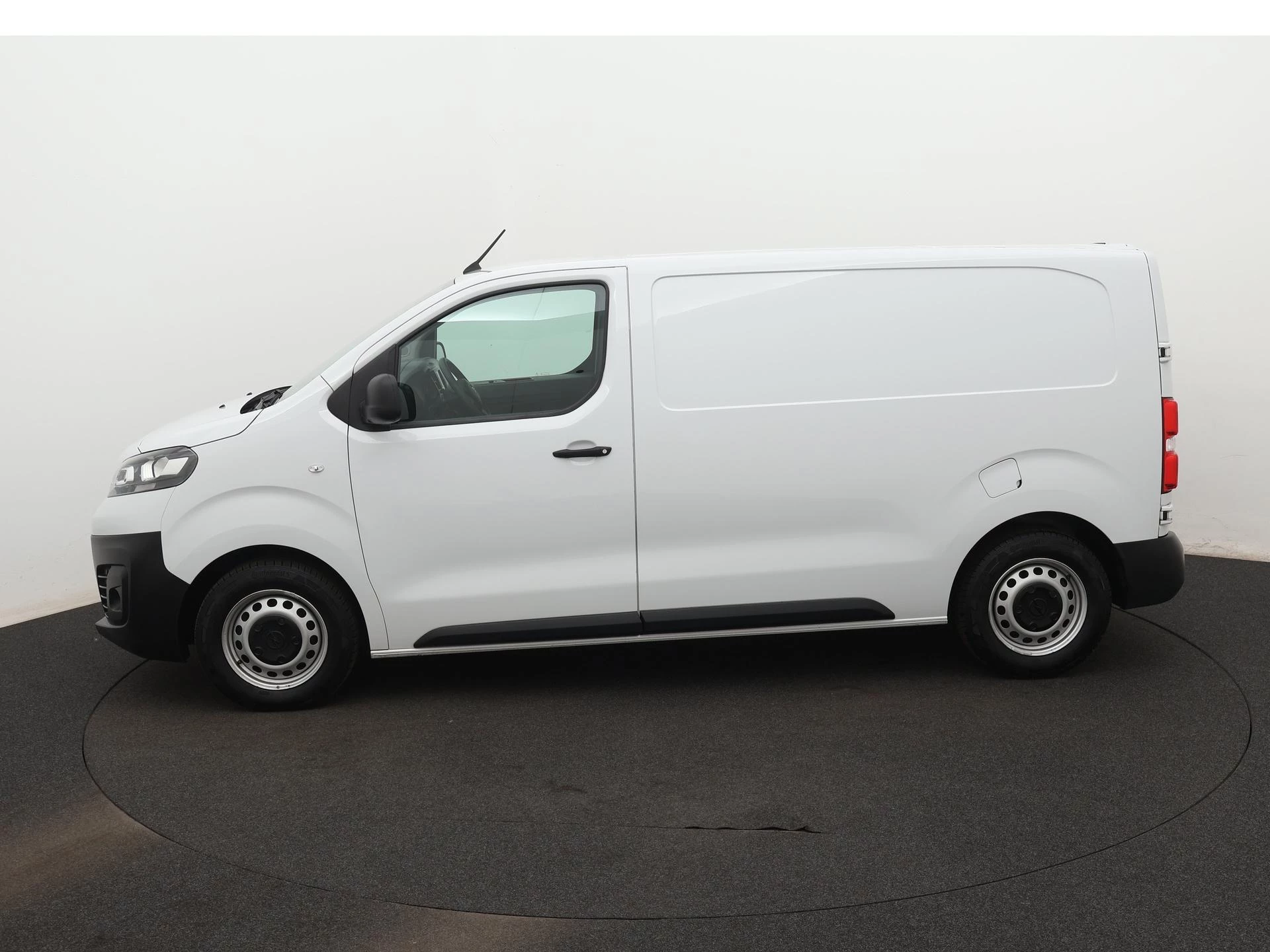 Opel Vivaro – autofoto 4