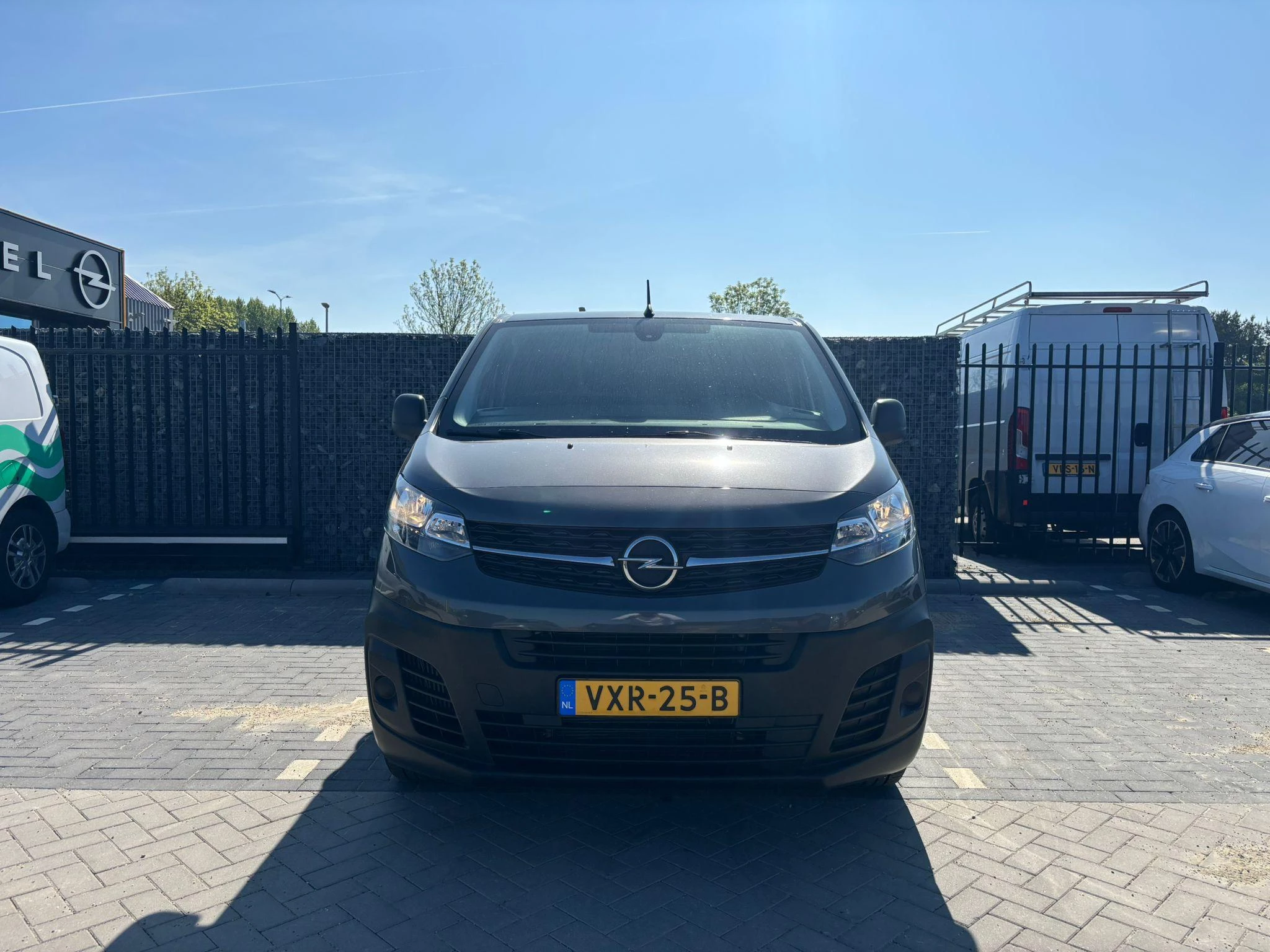 Opel Vivaro – autofoto 4