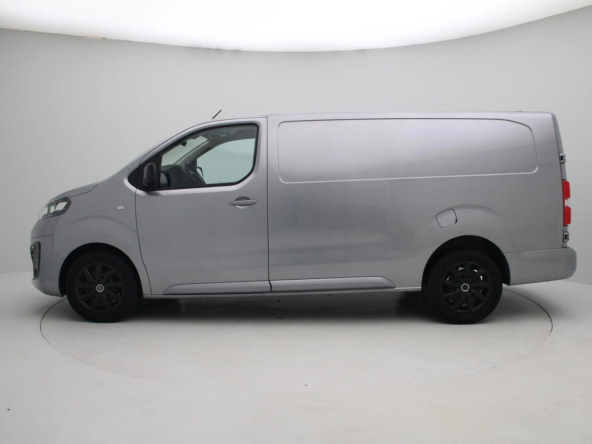 Opel Vivaro – autofoto 5