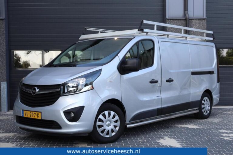 Opel Vivaro met kenteken VL-297-K – vooraanzicht