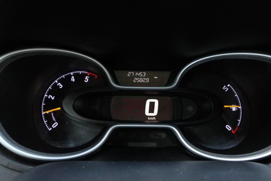 Opel Vivaro met kenteken VL-297-K – dashboard