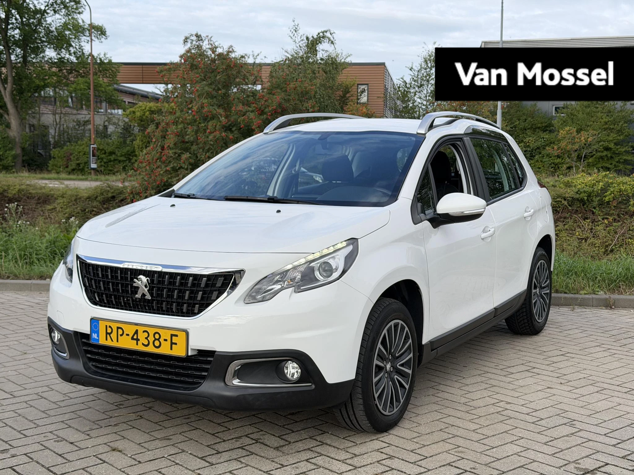 Peugeot 2008 financial lease – kenteken 44100