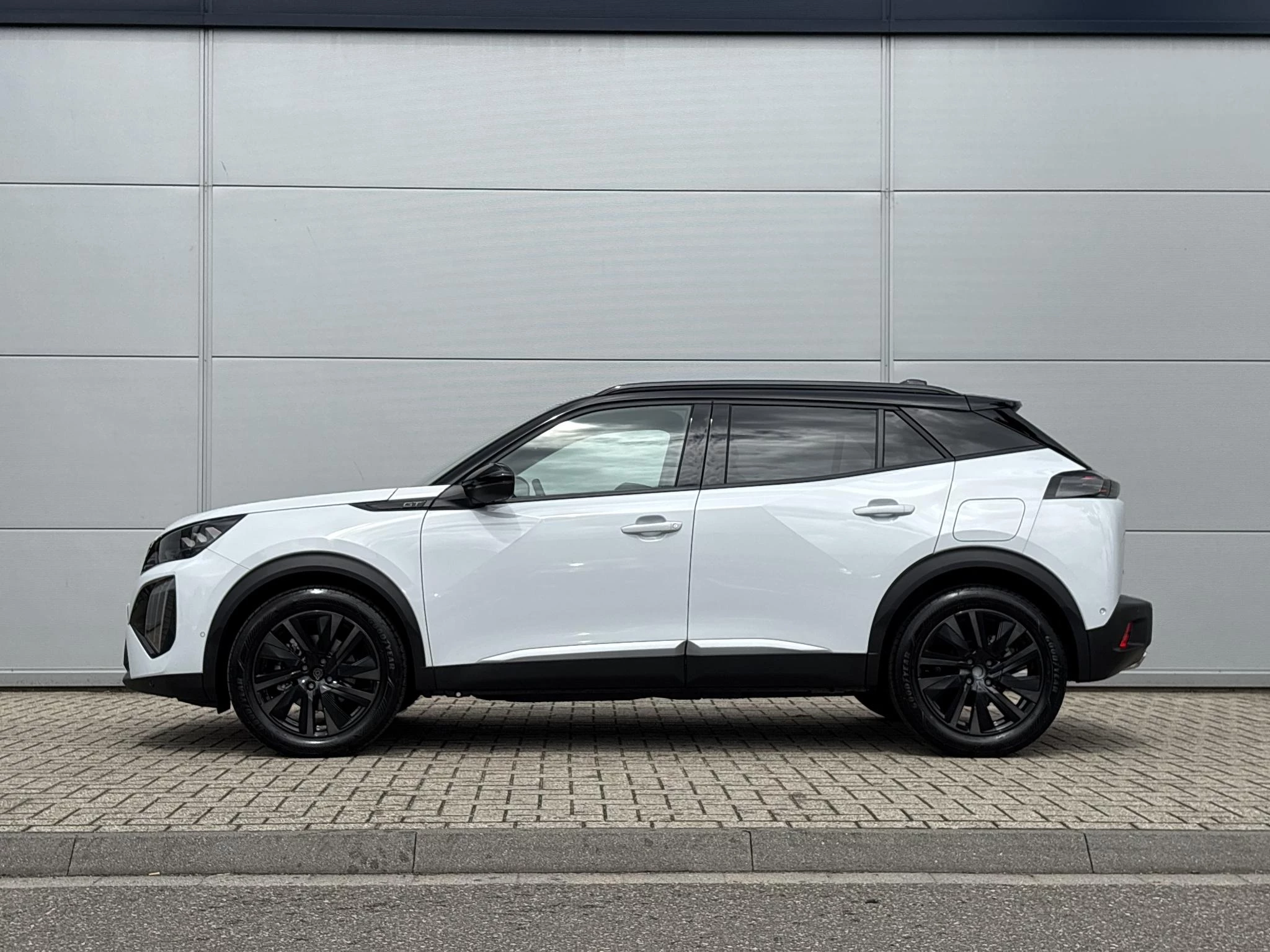 Peugeot 2008 – autofoto 4