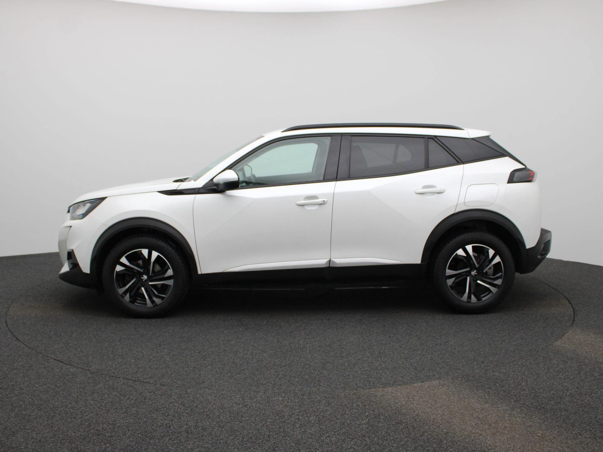Peugeot 2008 met kenteken 40100 – autofoto 5