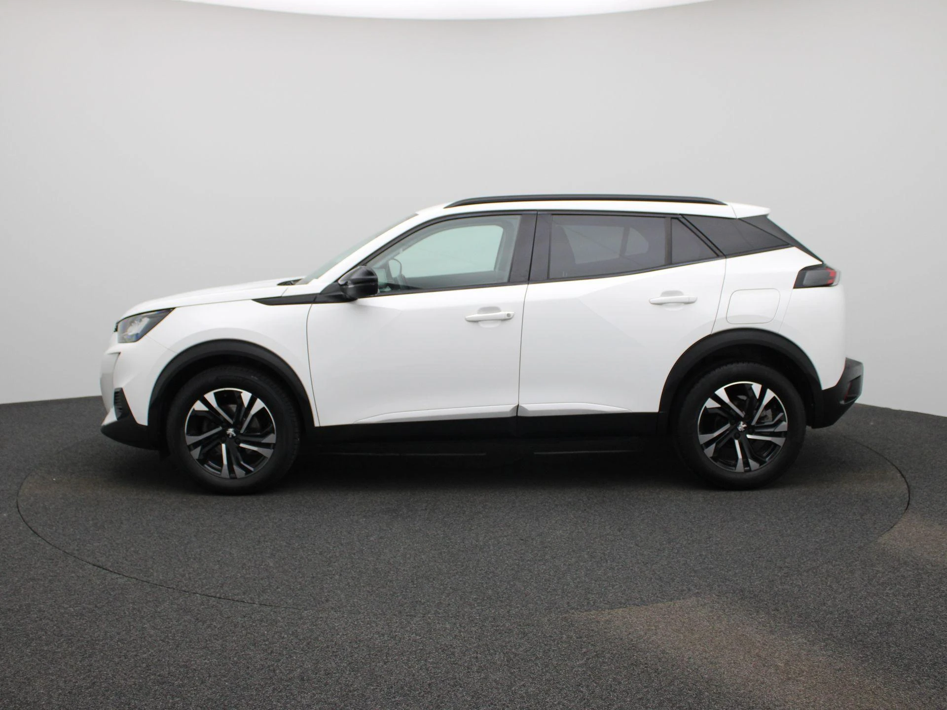 Peugeot 2008 met kenteken P-890-ST – autofoto 5