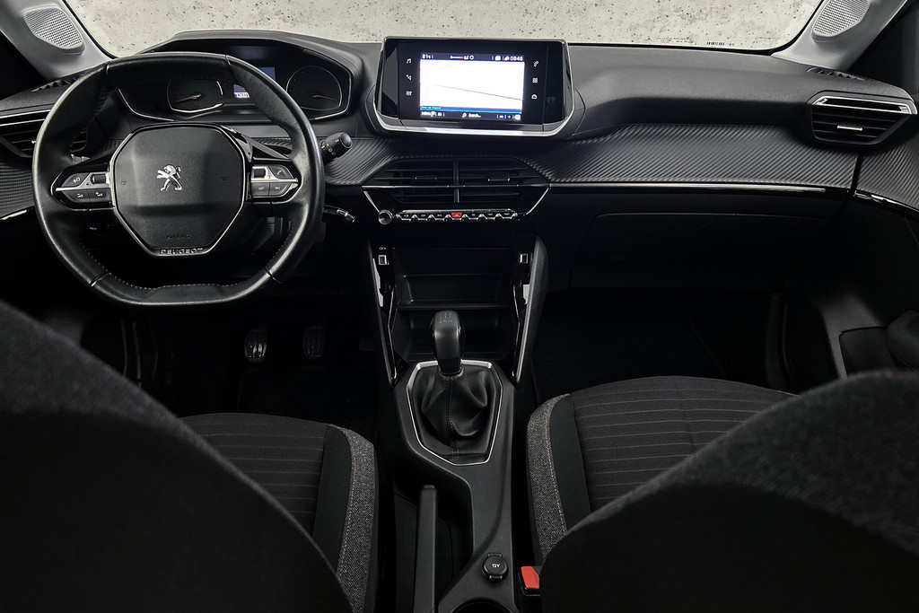 Peugeot 208 – dashboard