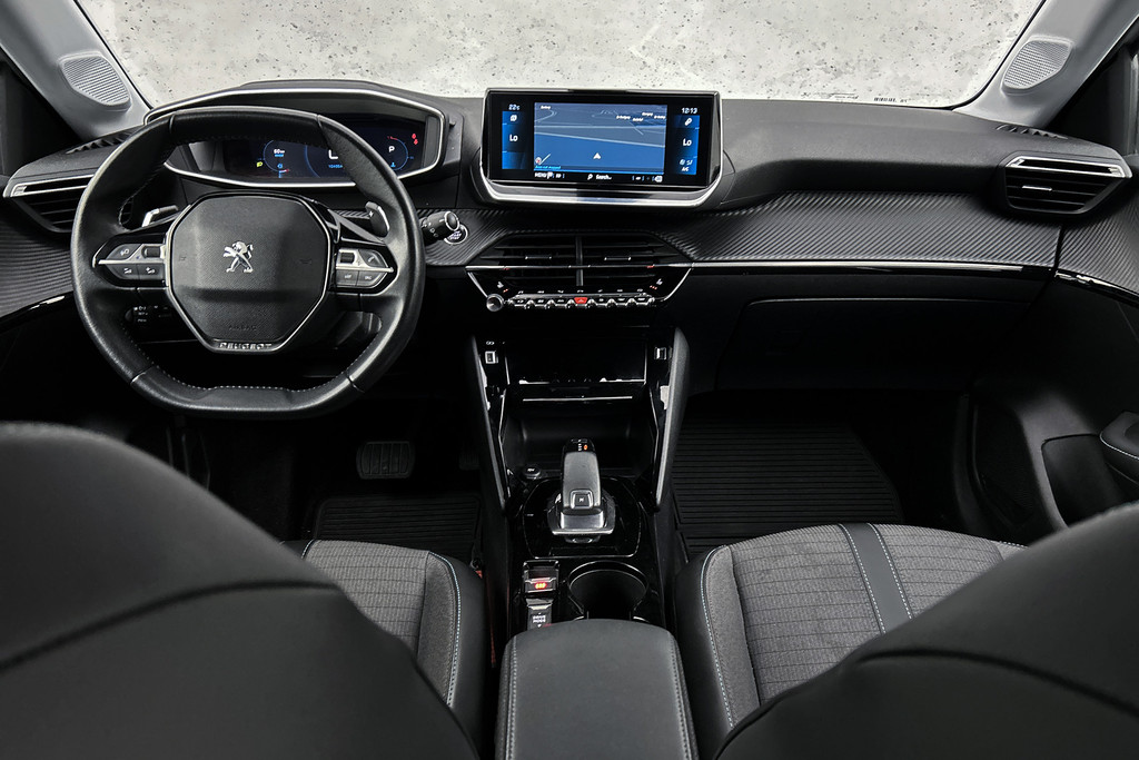 Peugeot 208 – dashboard