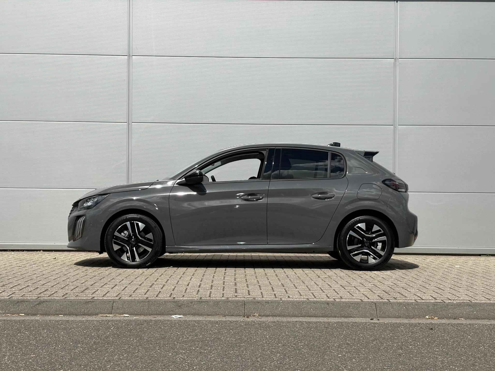 Peugeot 208 – autofoto 5