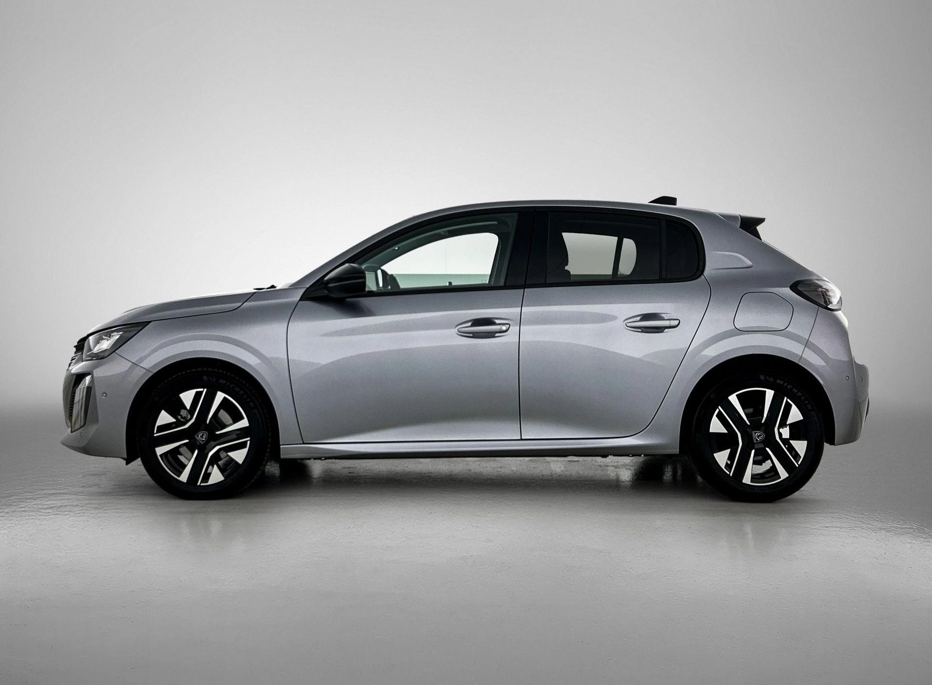 Peugeot 208 met kenteken KFT-51-N – autofoto 4