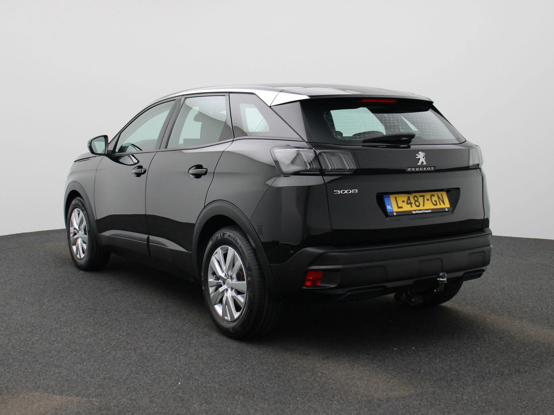 Peugeot 3008 met kenteken L-487-GN – autofoto 3