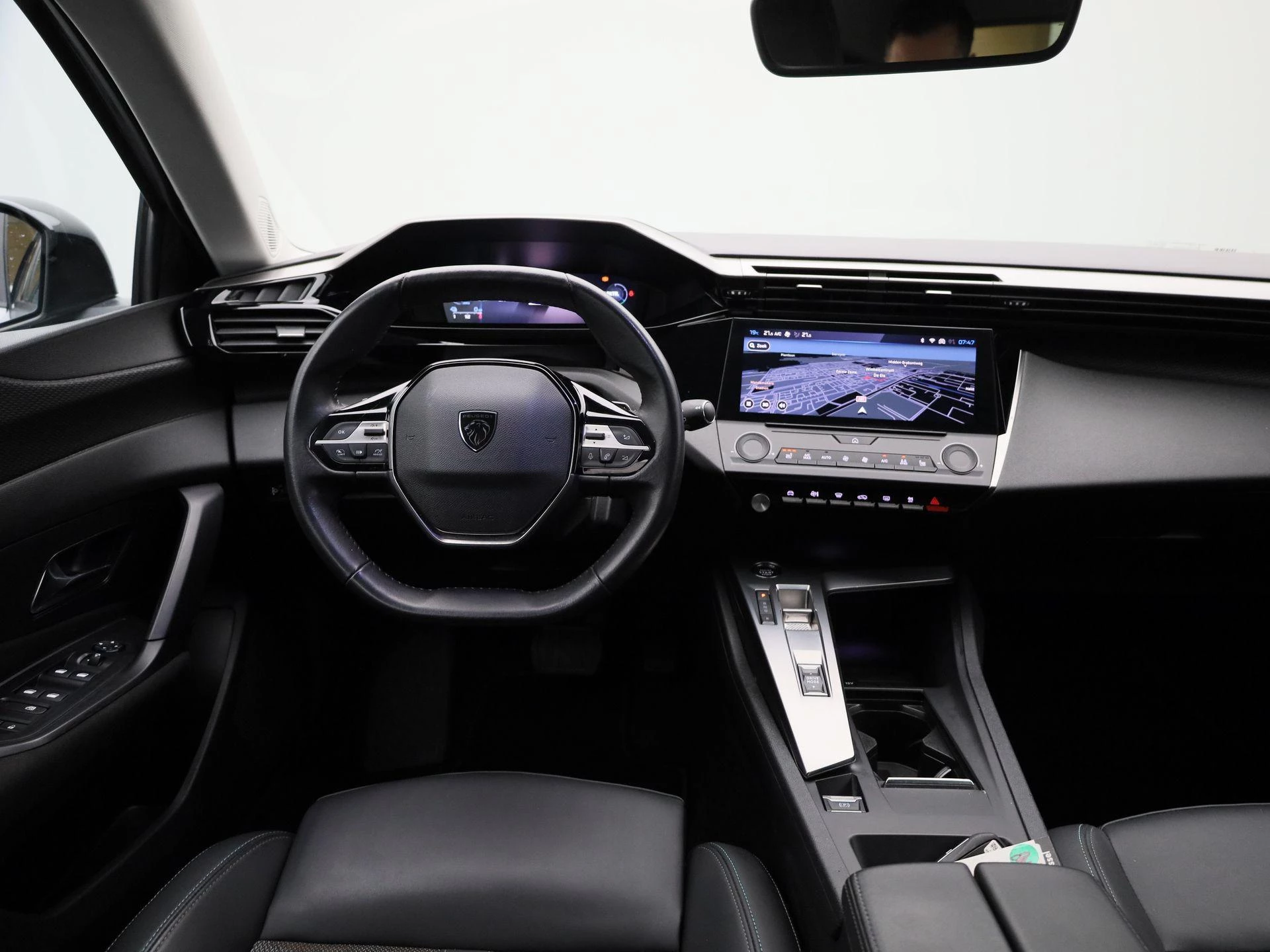 Peugeot 308 met kenteken X-450-JJ – autofoto 3
