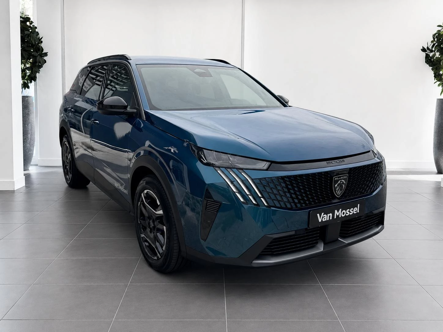 Peugeot 5008 met kenteken 10100 – autofoto 5