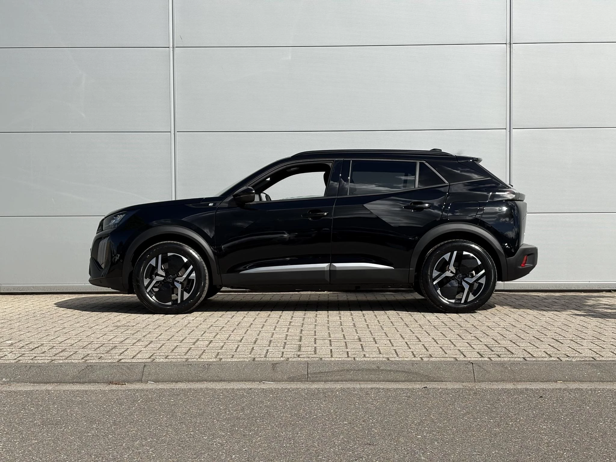 Peugeot e-2008 – autofoto 5
