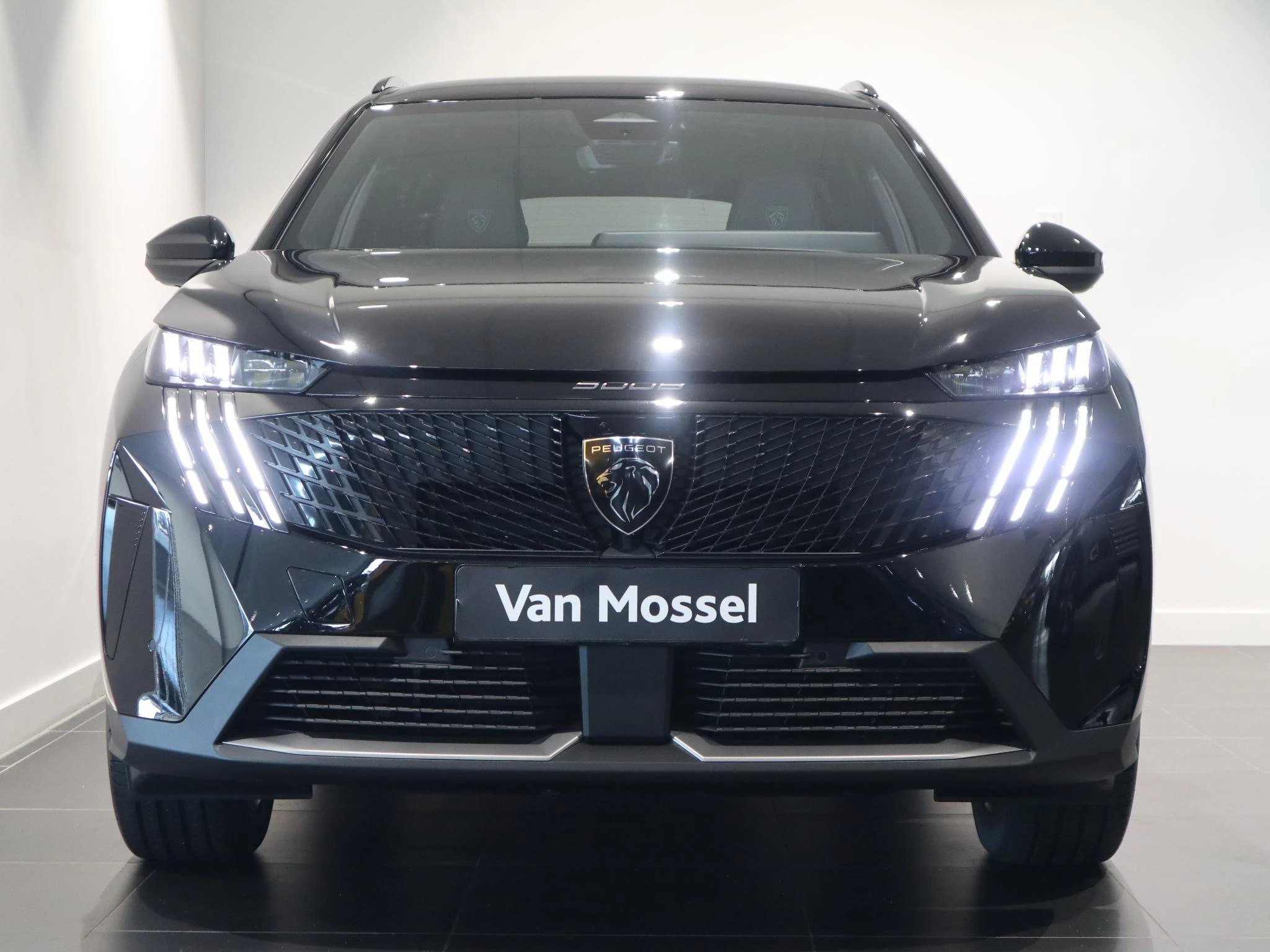 Peugeot e-5008 – autofoto 5