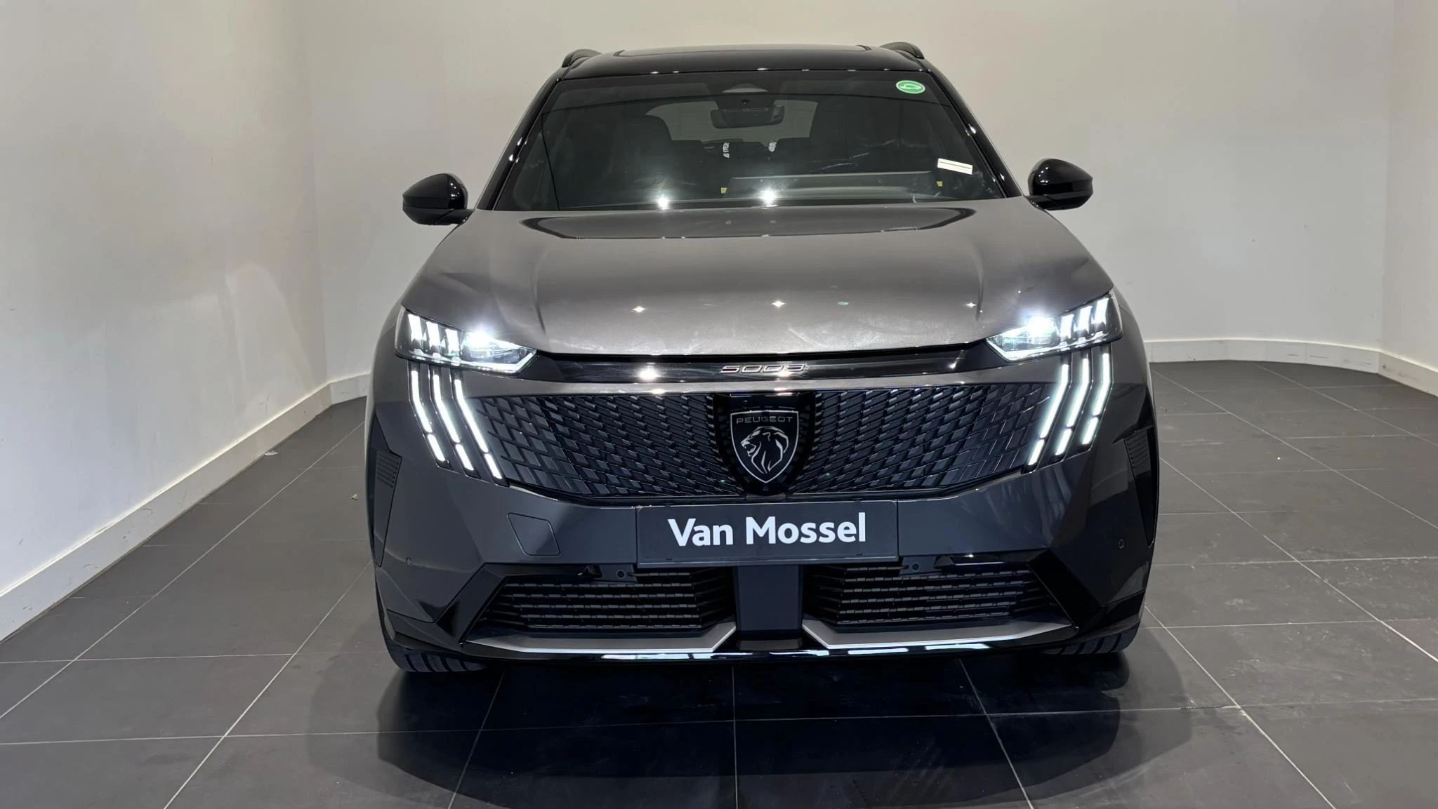 Peugeot e-5008 – autofoto 4