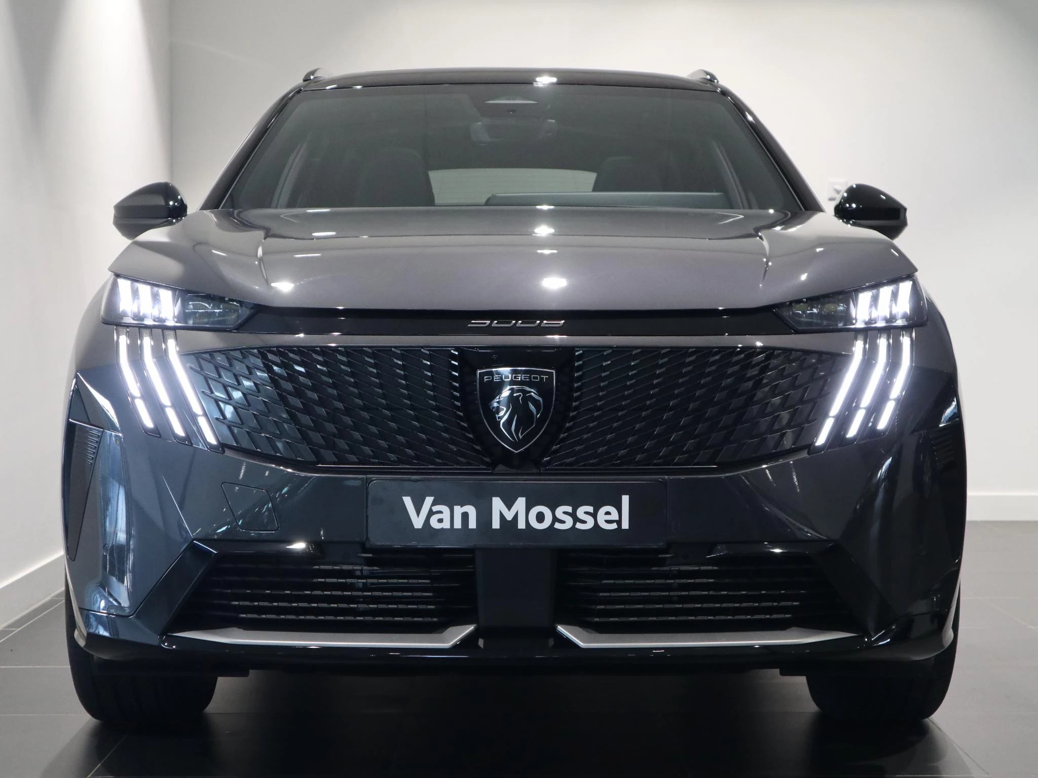Peugeot e-5008 – autofoto 4
