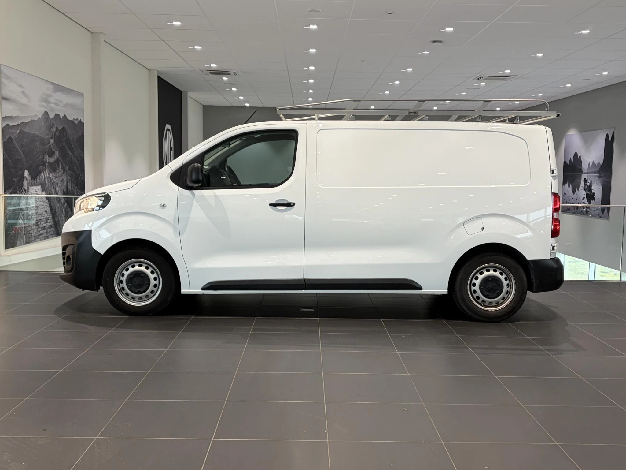 Peugeot Expert met kenteken 47100 – autofoto 4