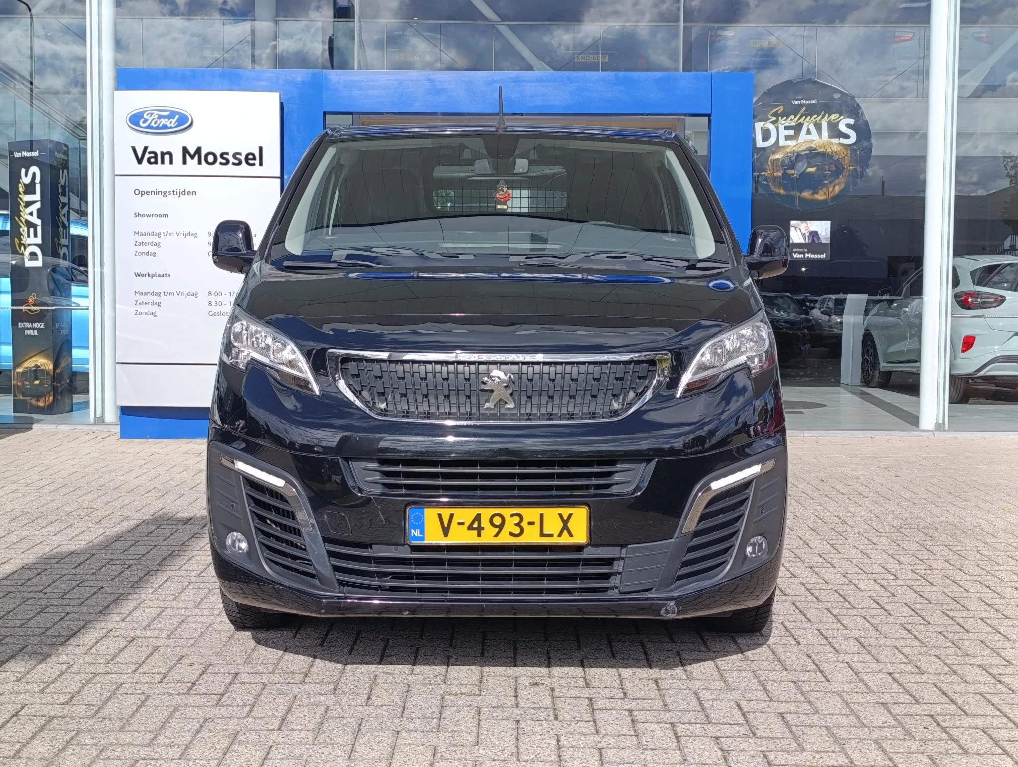 Peugeot Expert met kenteken 63100 – autofoto 5