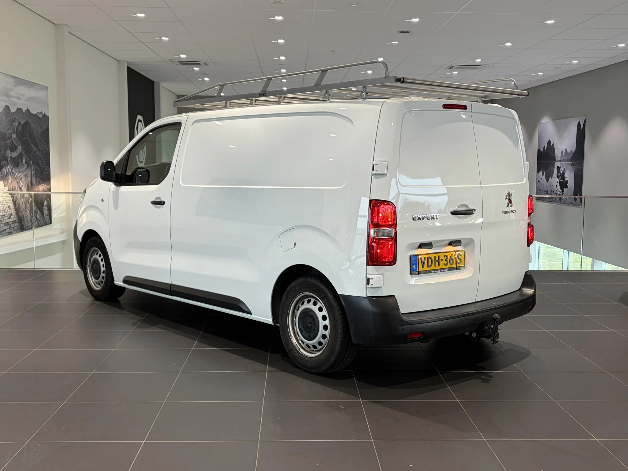 Peugeot Expert met kenteken 47100 – autofoto 5