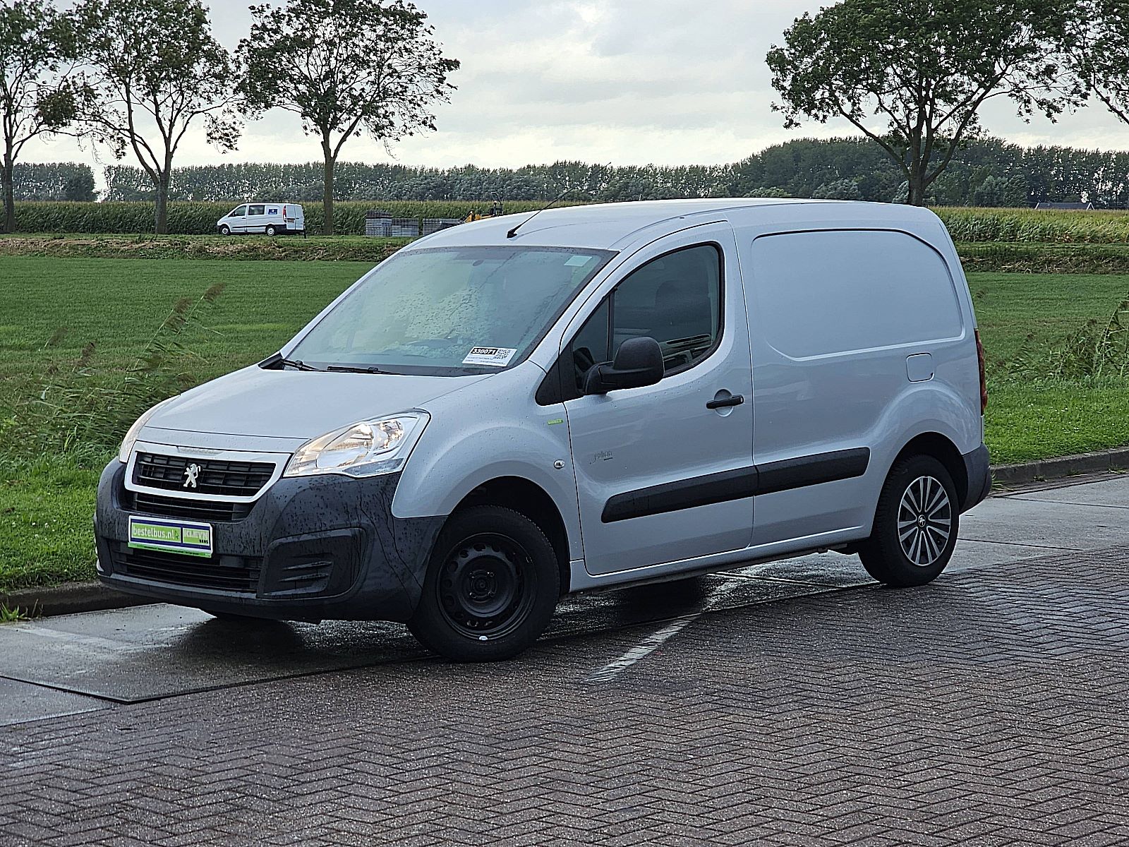 Peugeot Partner – achteraanzicht