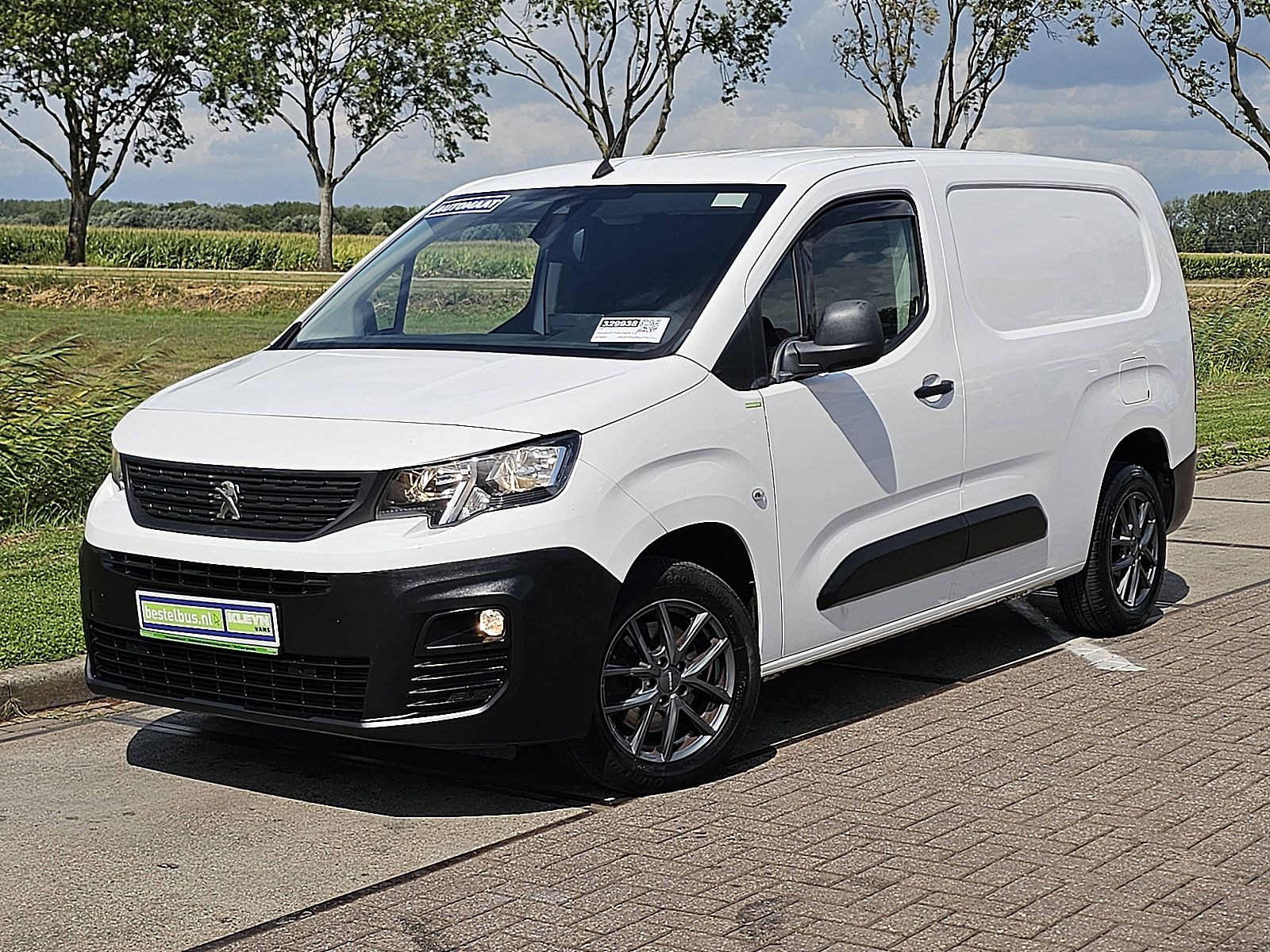 Peugeot Partner – achteraanzicht