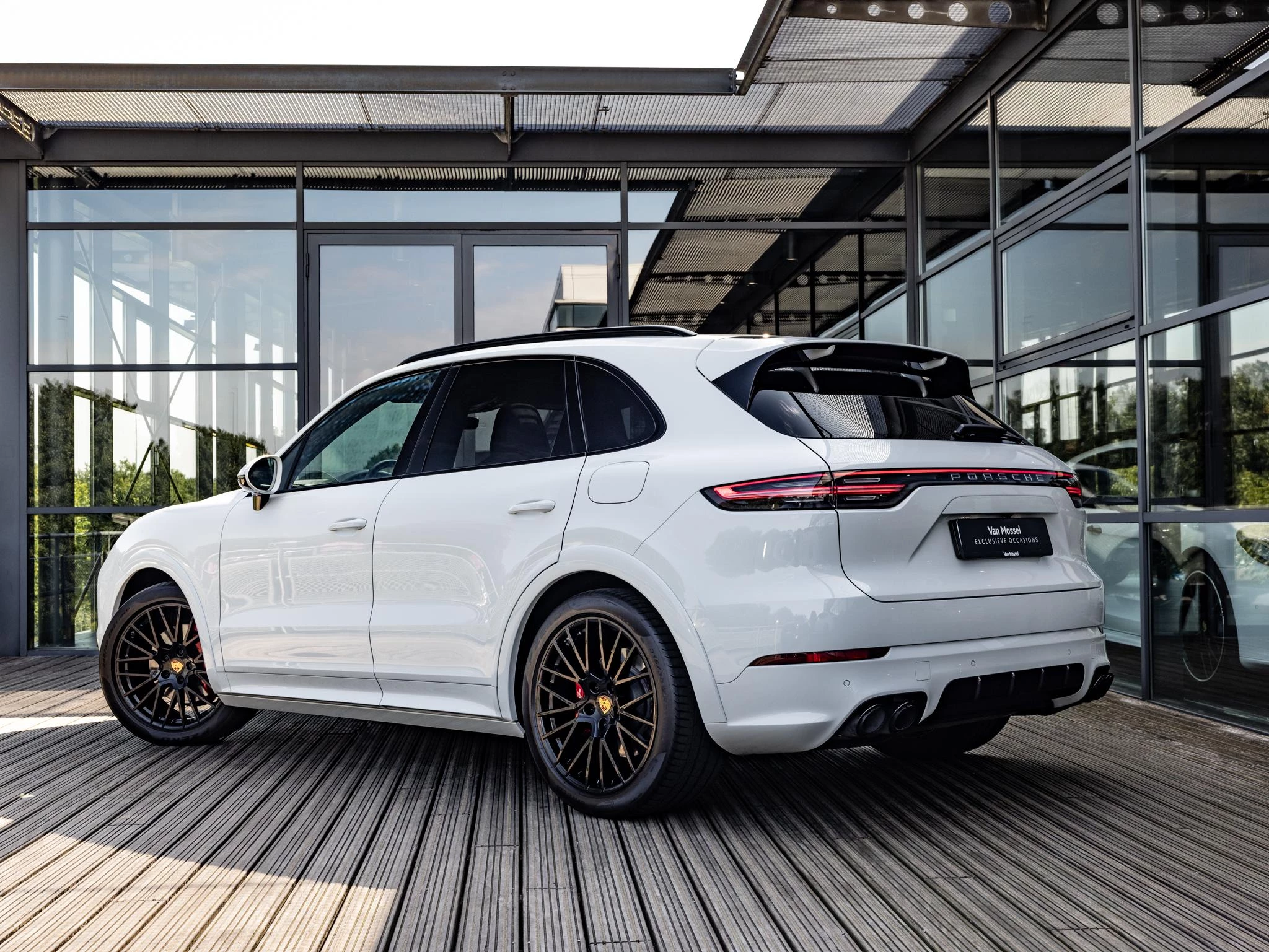 Porsche Cayenne met kenteken 31100 – autofoto 4