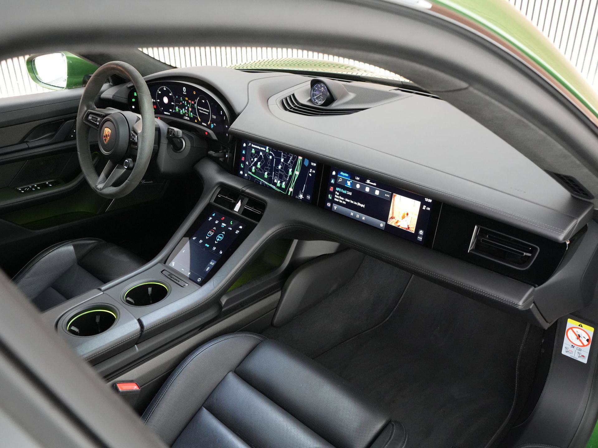 Porsche Taycan – interieur
