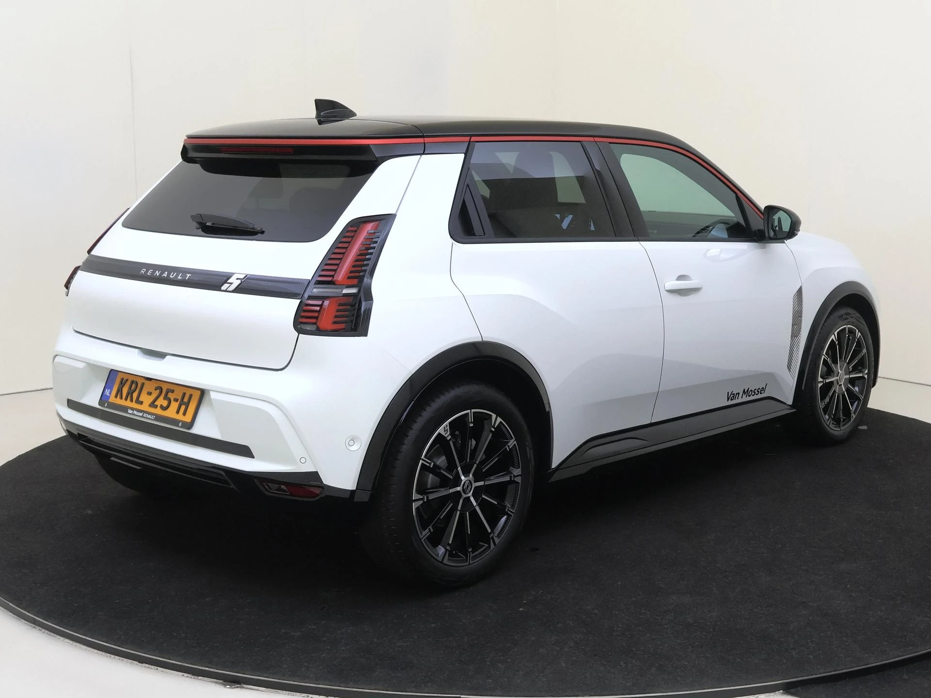 Renault 5 – autofoto 5