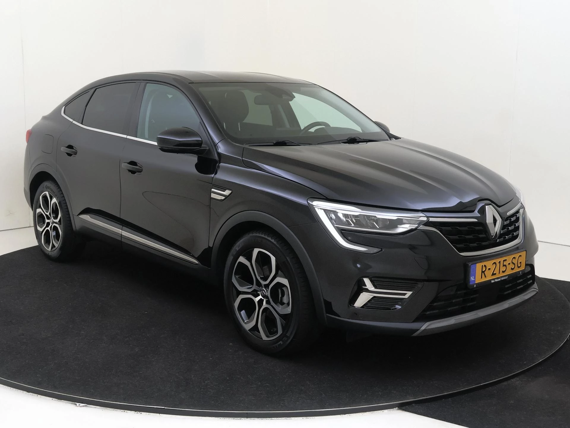 Renault Arkana – autofoto 3