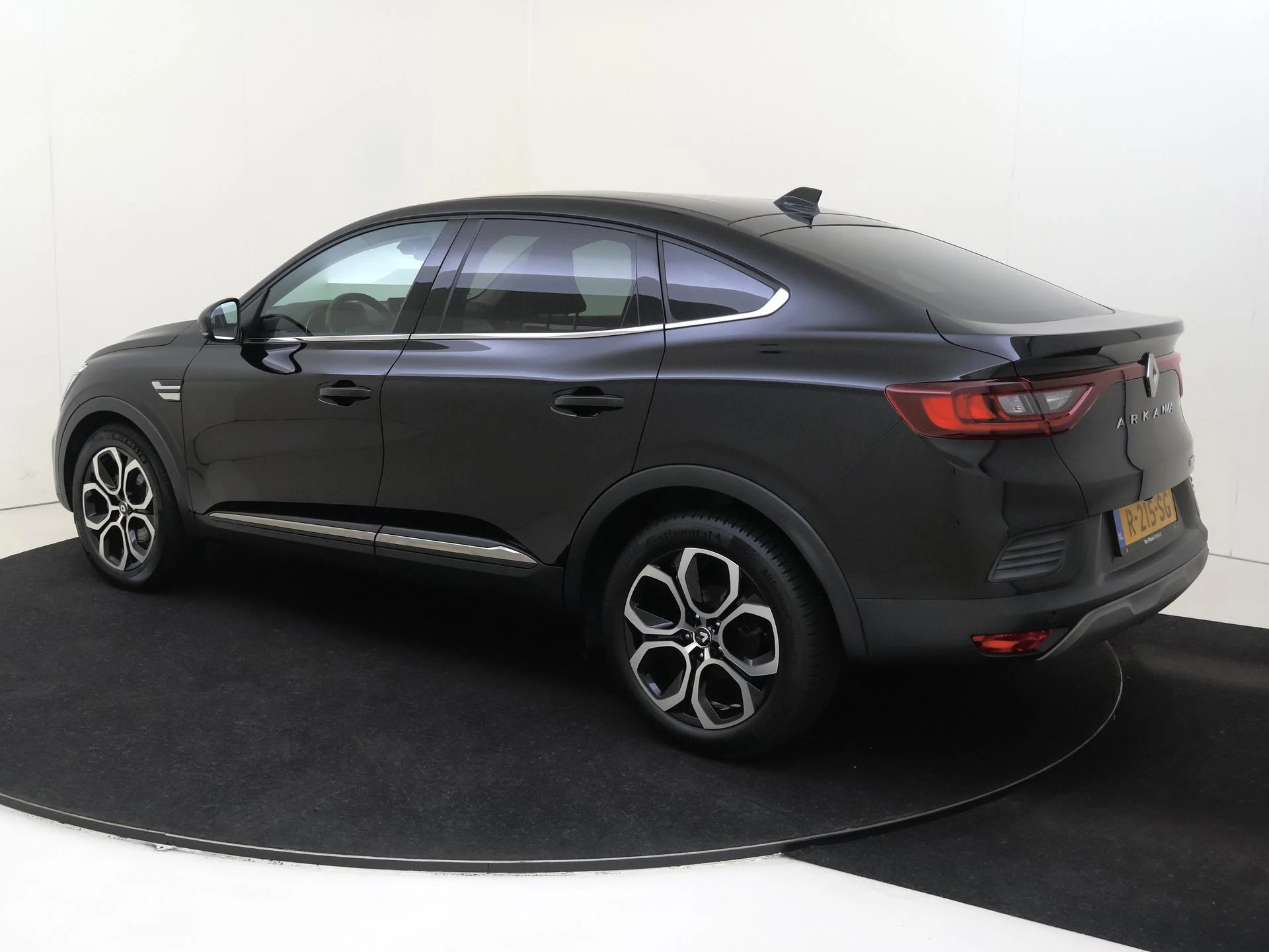 Renault Arkana – autofoto 4