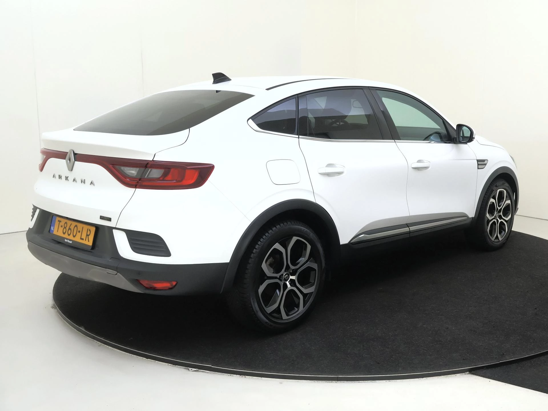 Renault Arkana – autofoto 5