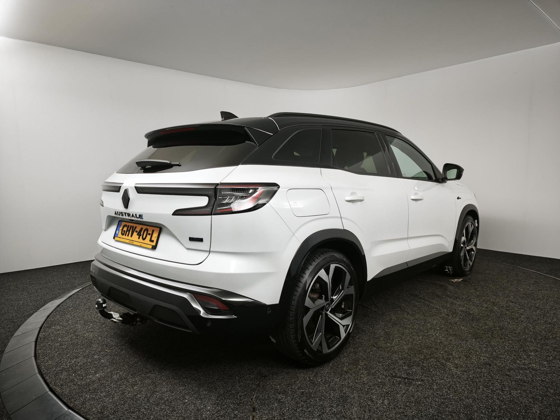 Renault Austral met kenteken GHV-40-L – achteraanzicht