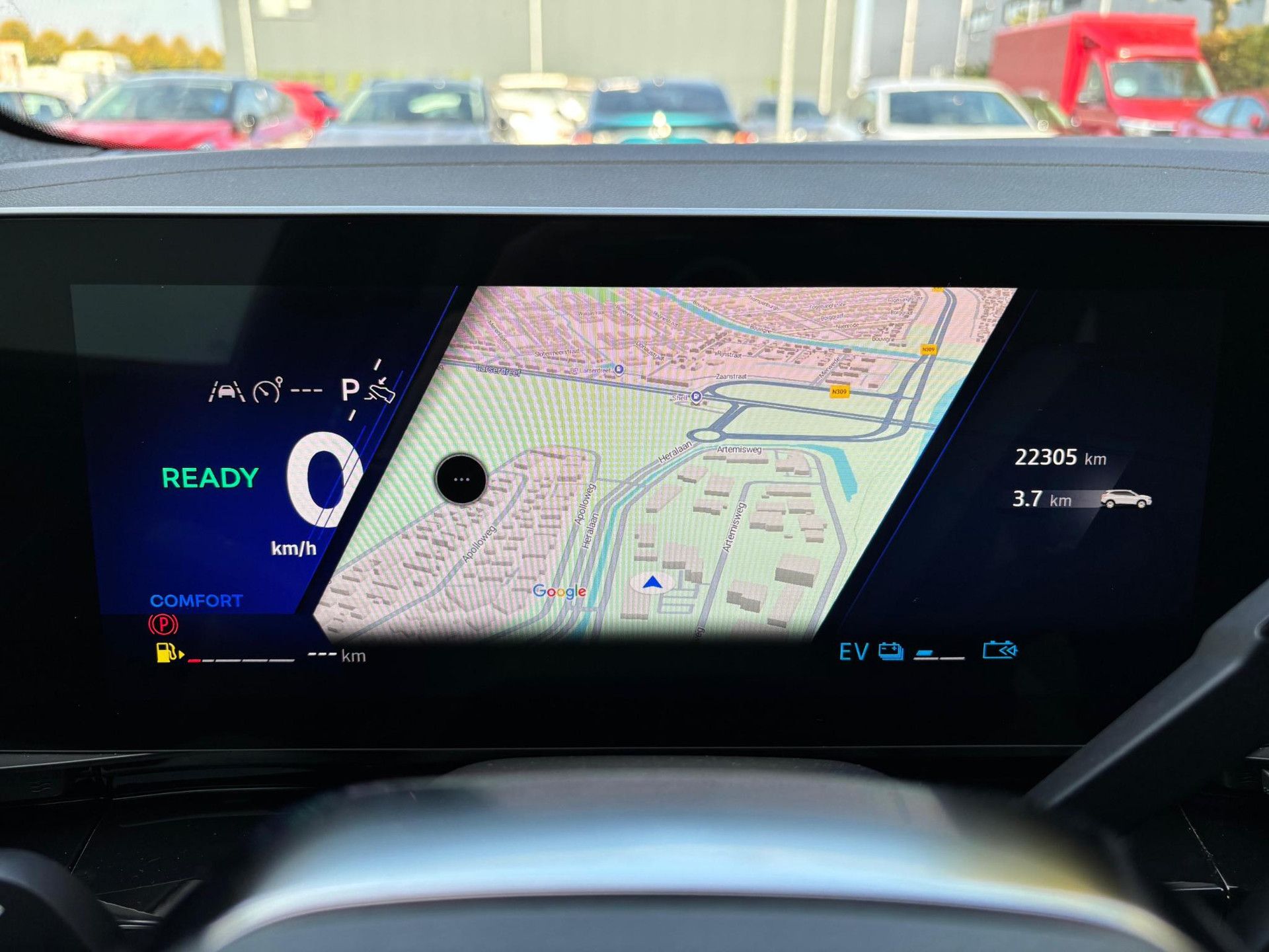 Renault Austral met kenteken JDV-87-G – dashboard
