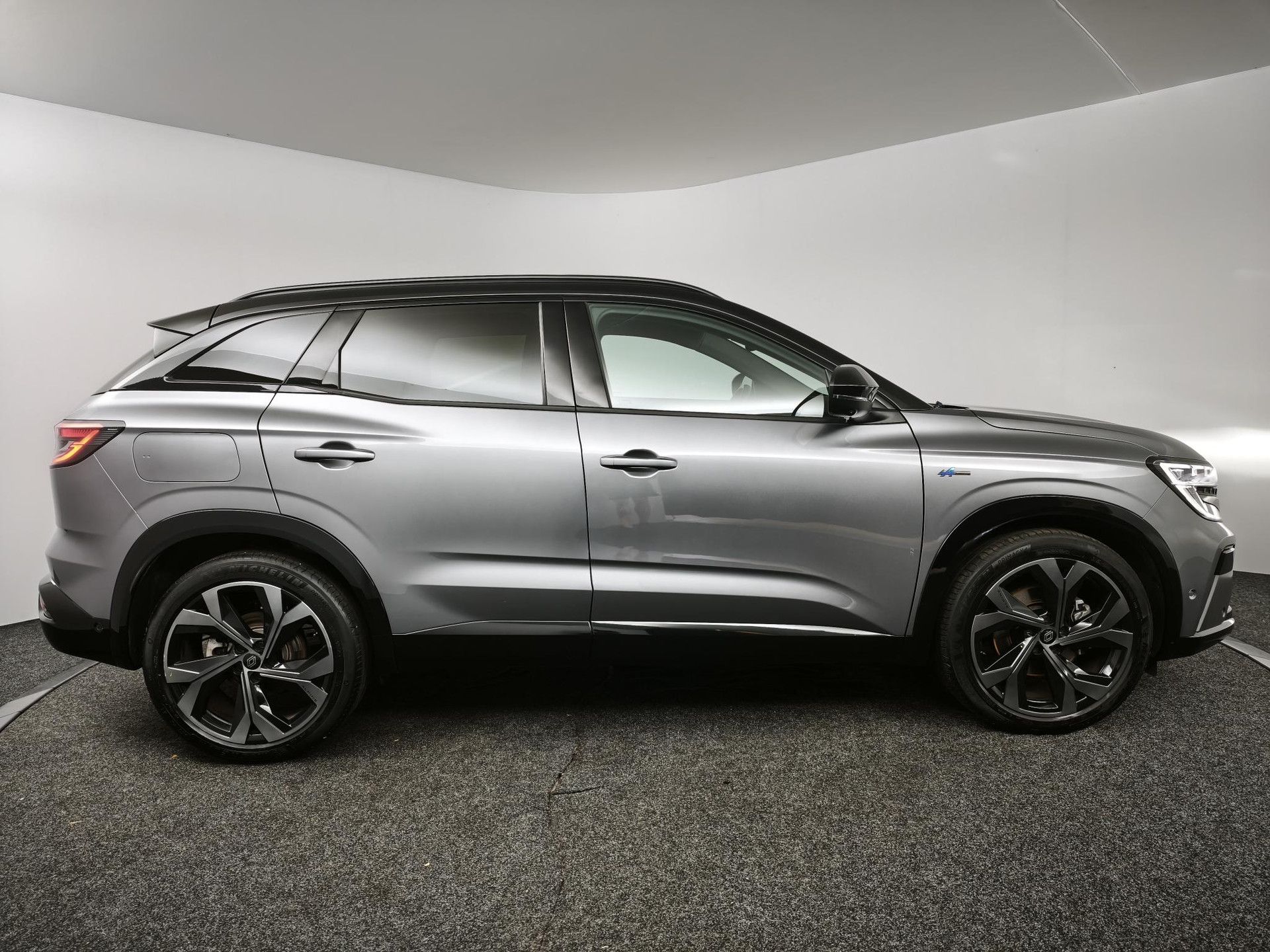 Renault Austral met kenteken KLJ-59-X – interieur