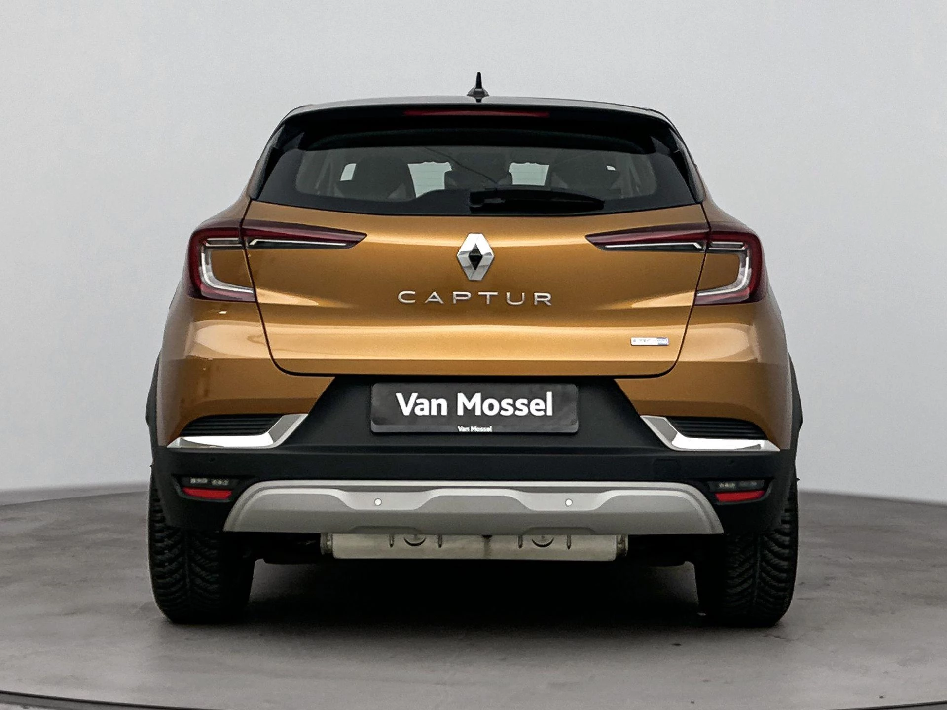 Renault Captur met kenteken 49 – autofoto 5