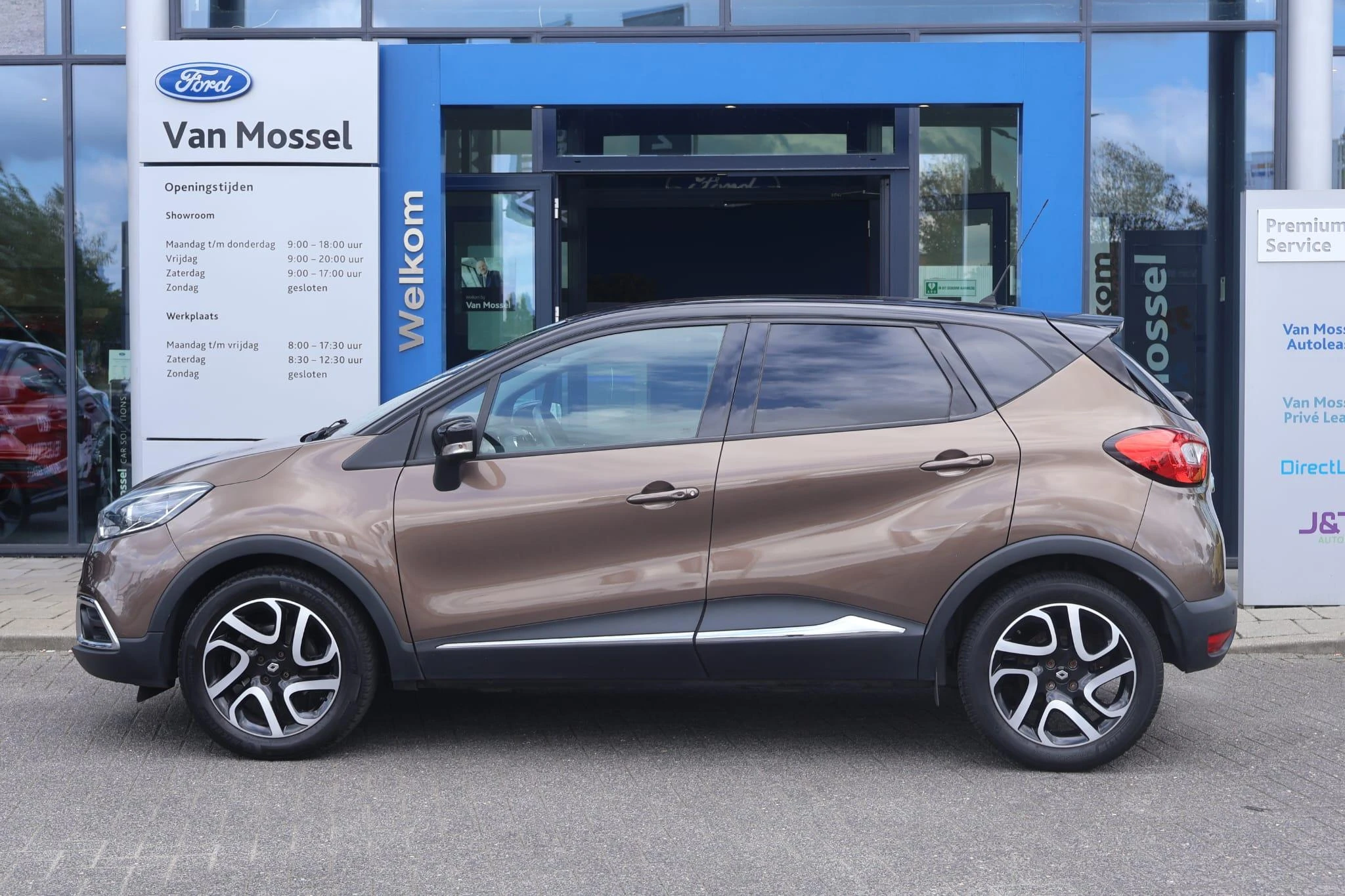 Renault Captur met kenteken 54100 – autofoto 5