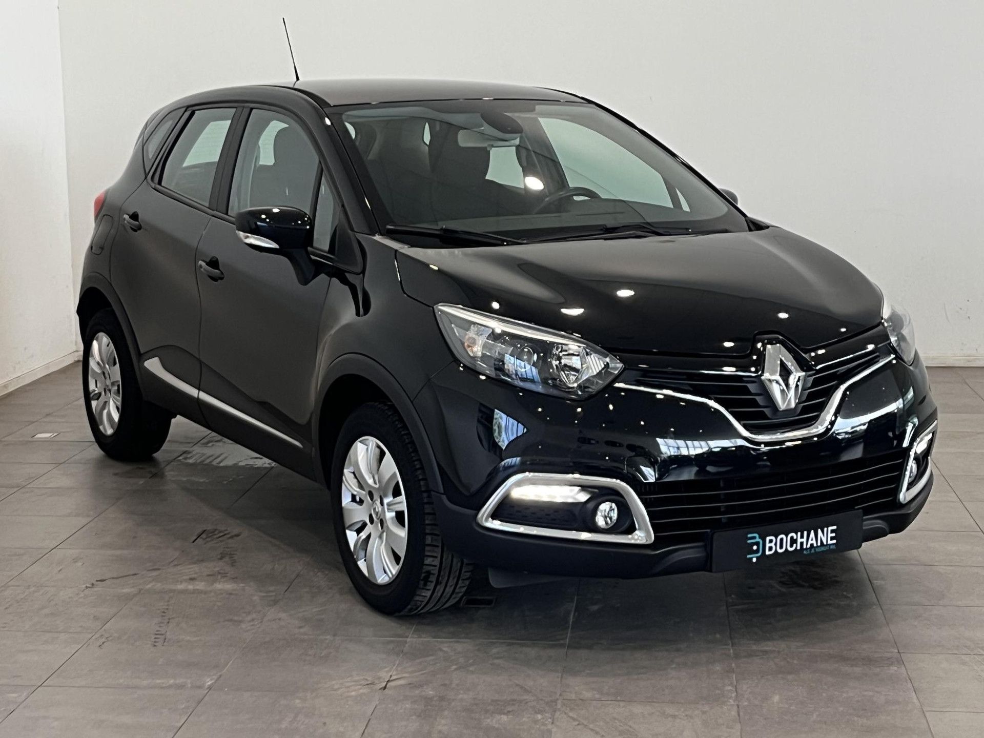 Renault Captur met kenteken GDD-42-N – detailfoto