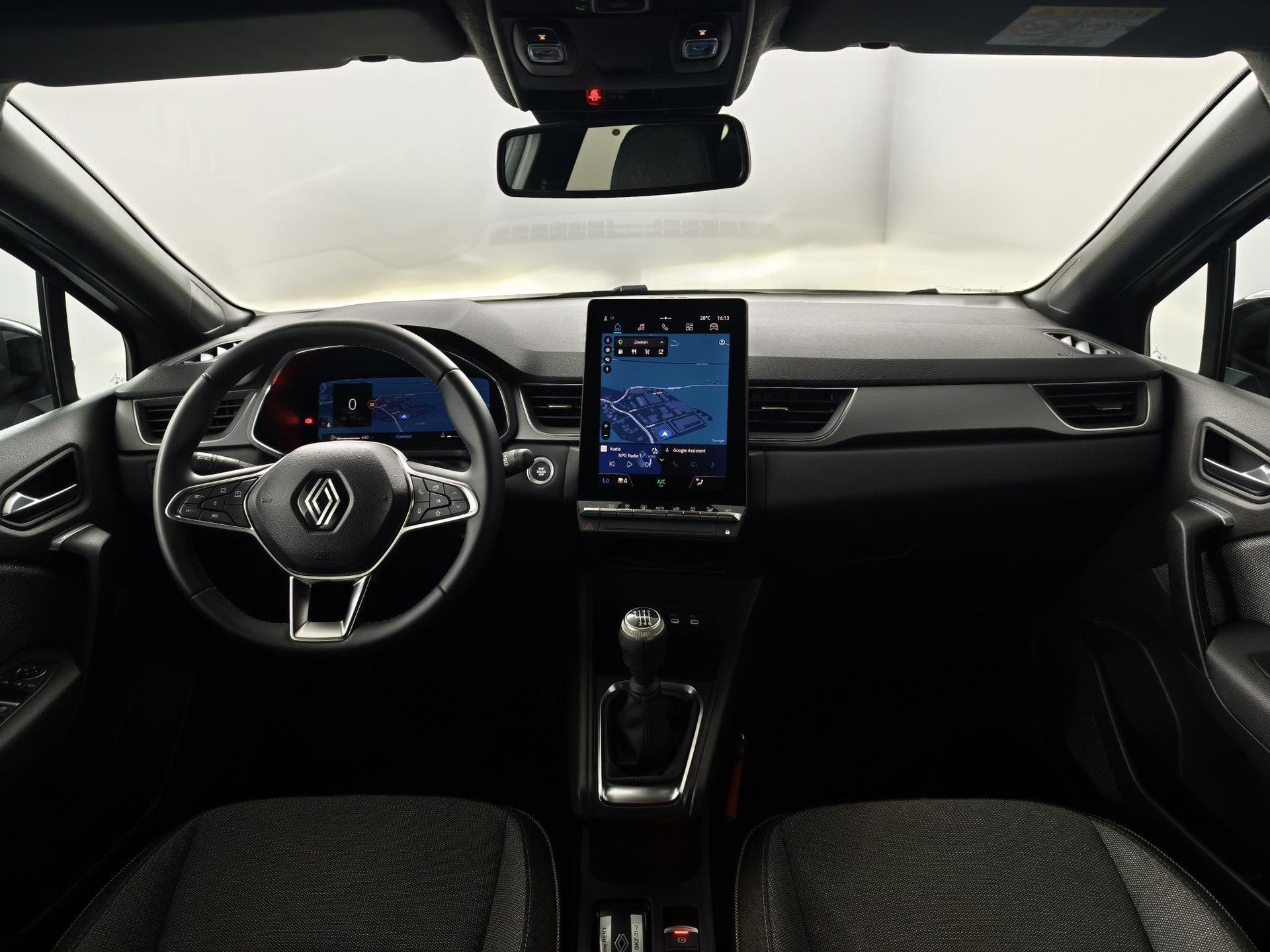 Renault Captur met kenteken GKZ-31-J – interieur