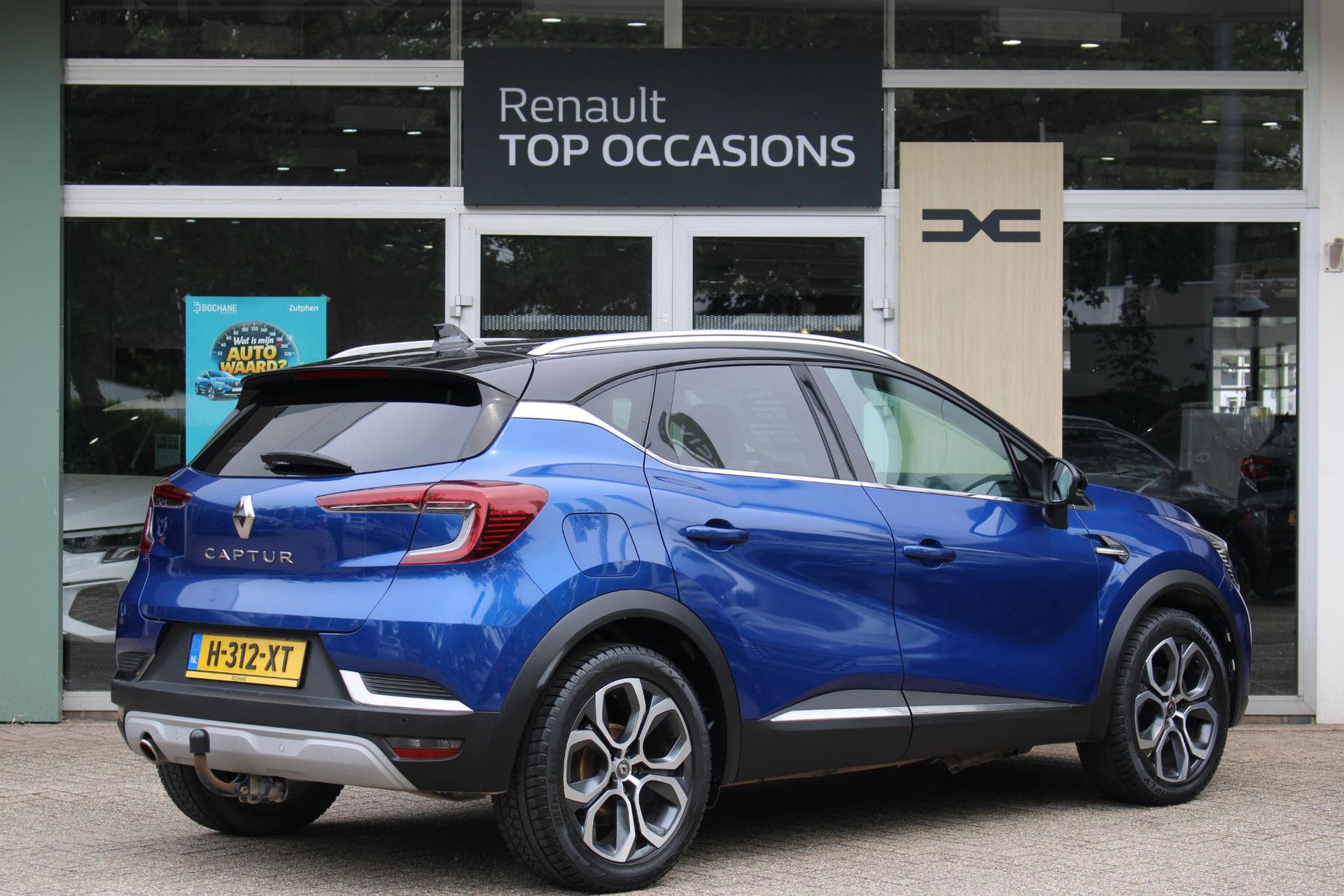 Renault Captur met kenteken H-312-XT – achteraanzicht